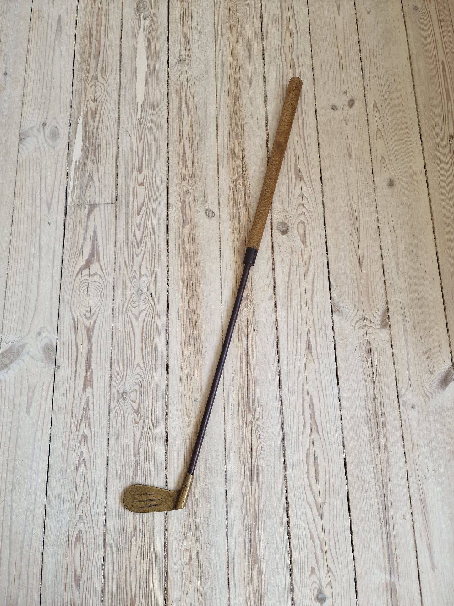 antiikkinen golfmaila