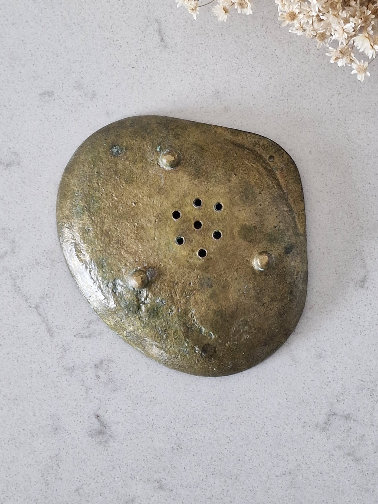 Simpukka saippua-alunen