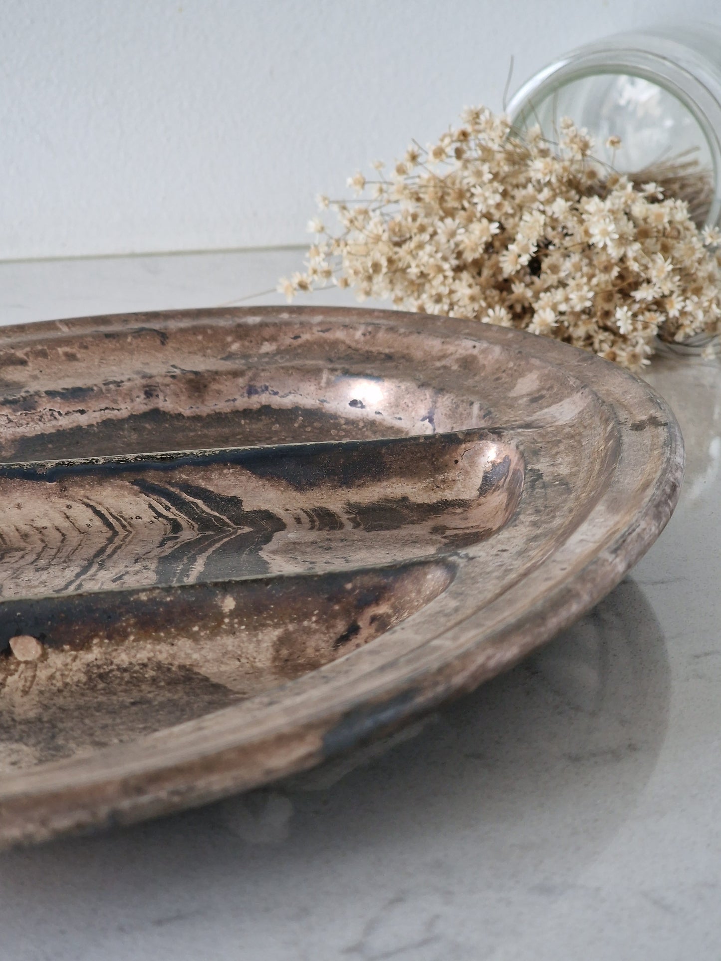 Dutch serving dish