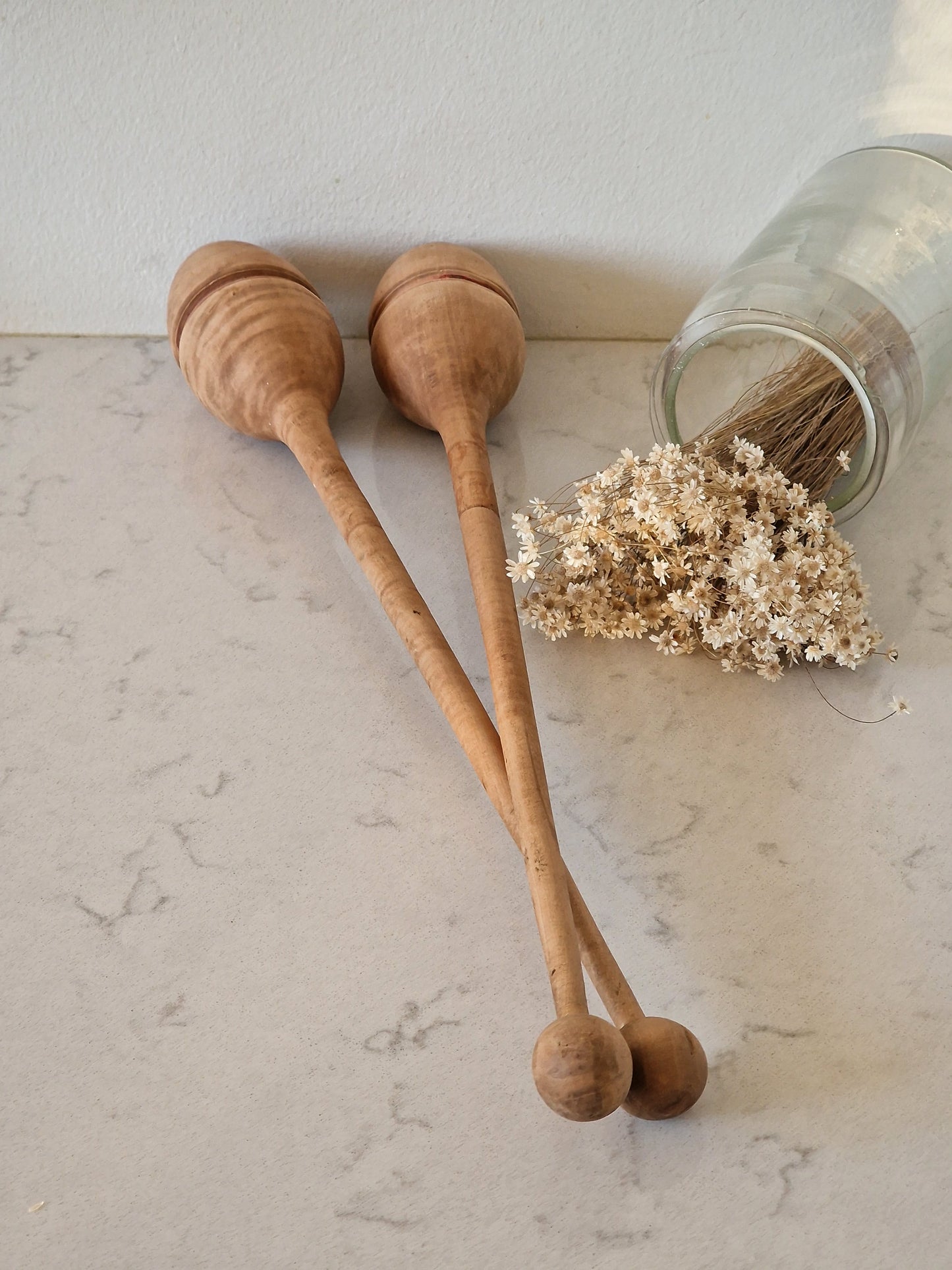 Vintage voimistelukeilat 2 kpl