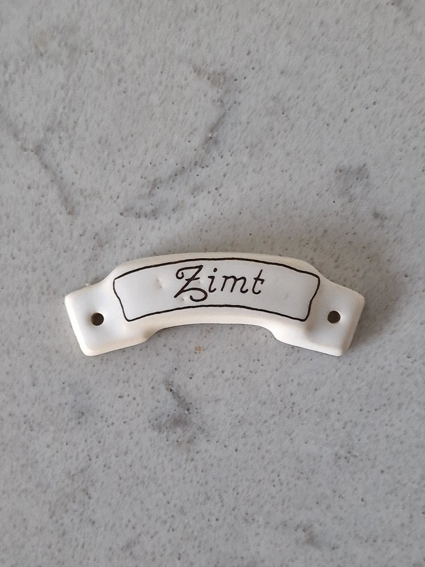 Kitchen porcelain signs