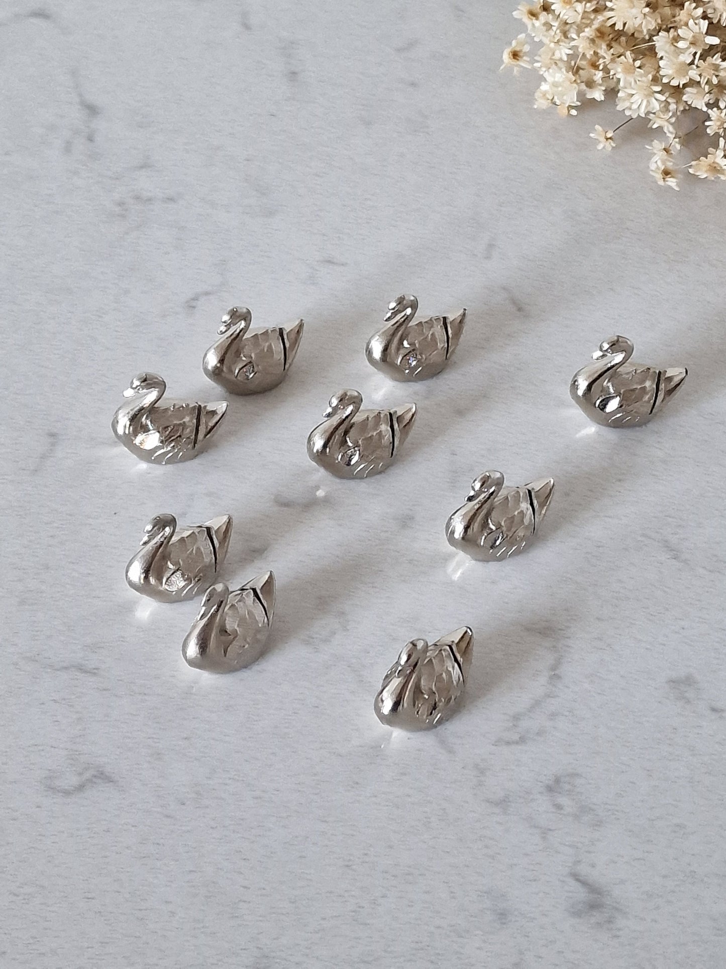 Joutsen korttipidike