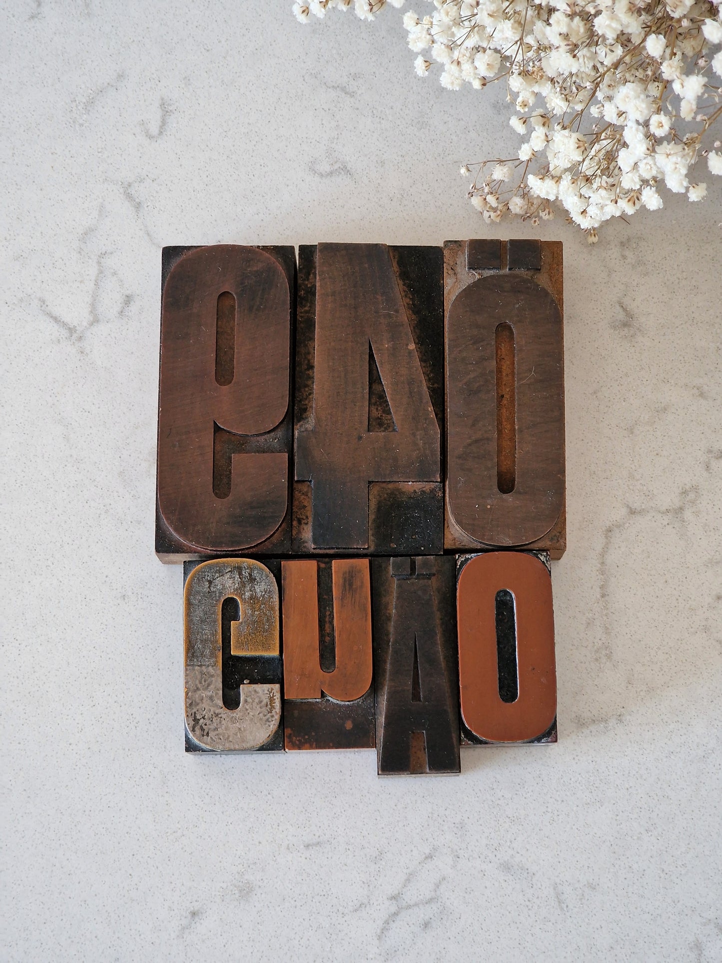 Vanhat puiset kirjasimet