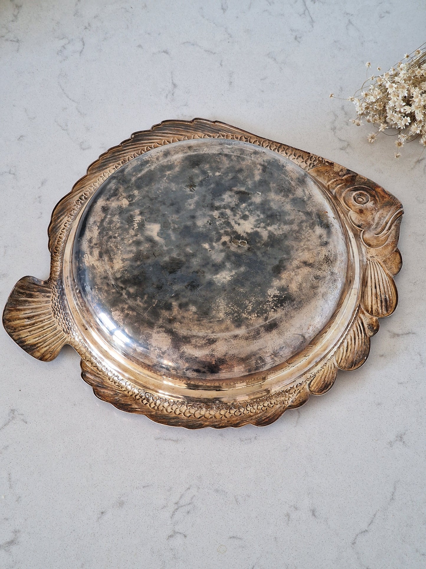 Antiikkinen tarjoilulautanen