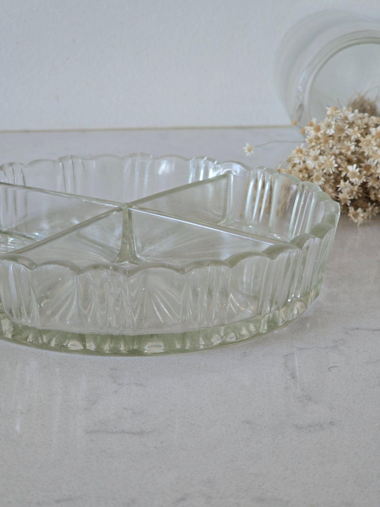 Tarjoiluastia Riihimäen lasi