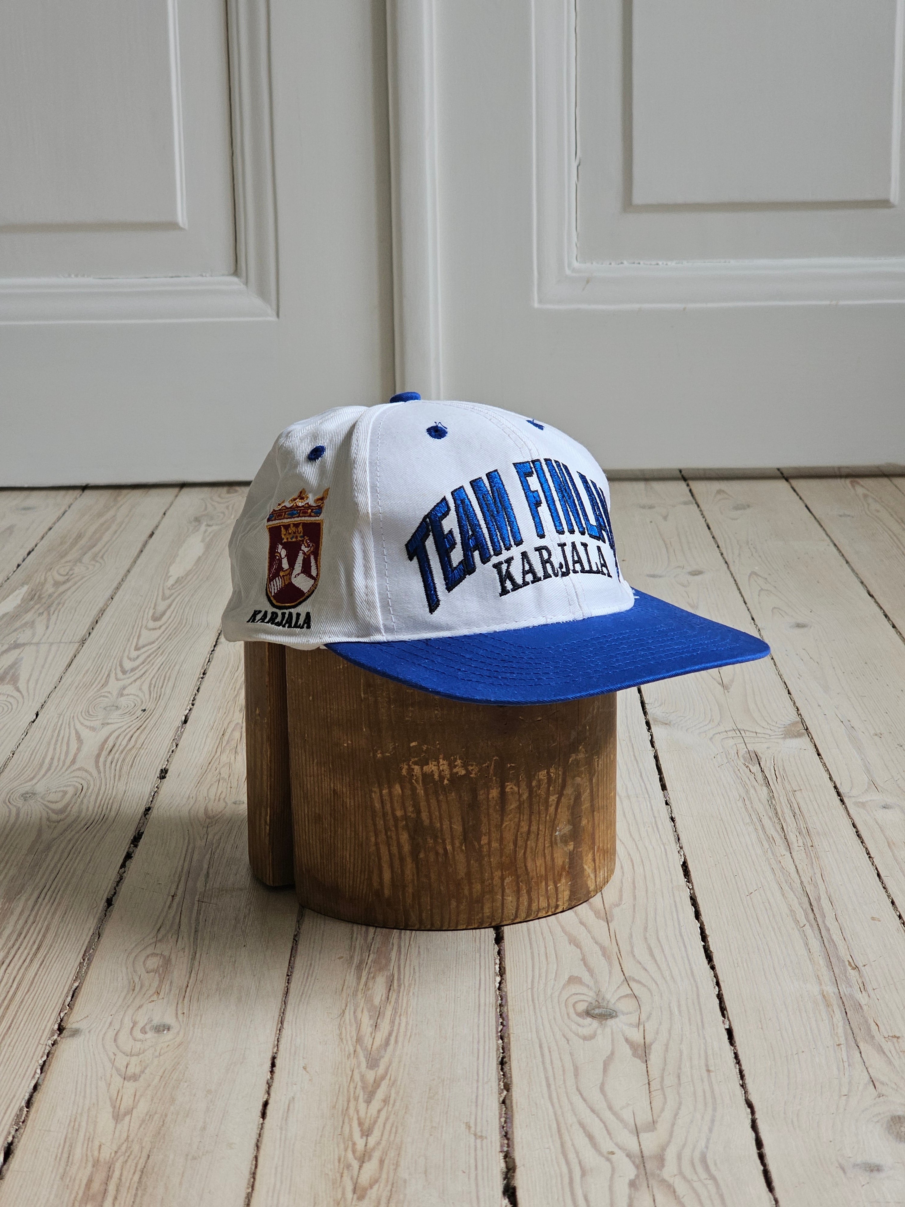 90 s Team Finland Karjala Lippis Vintagetalli 90 s Team Finland Karjala Lippis Vintagetalli