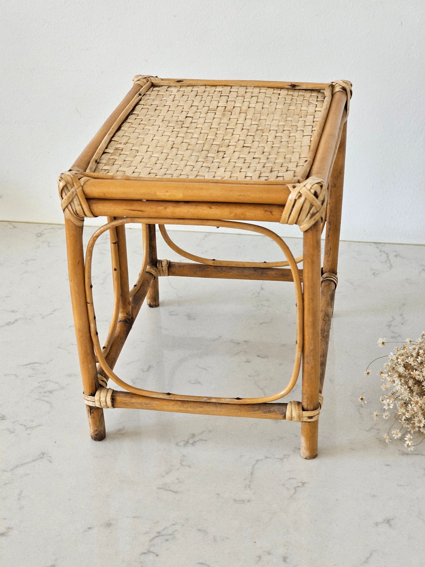 Rattan table