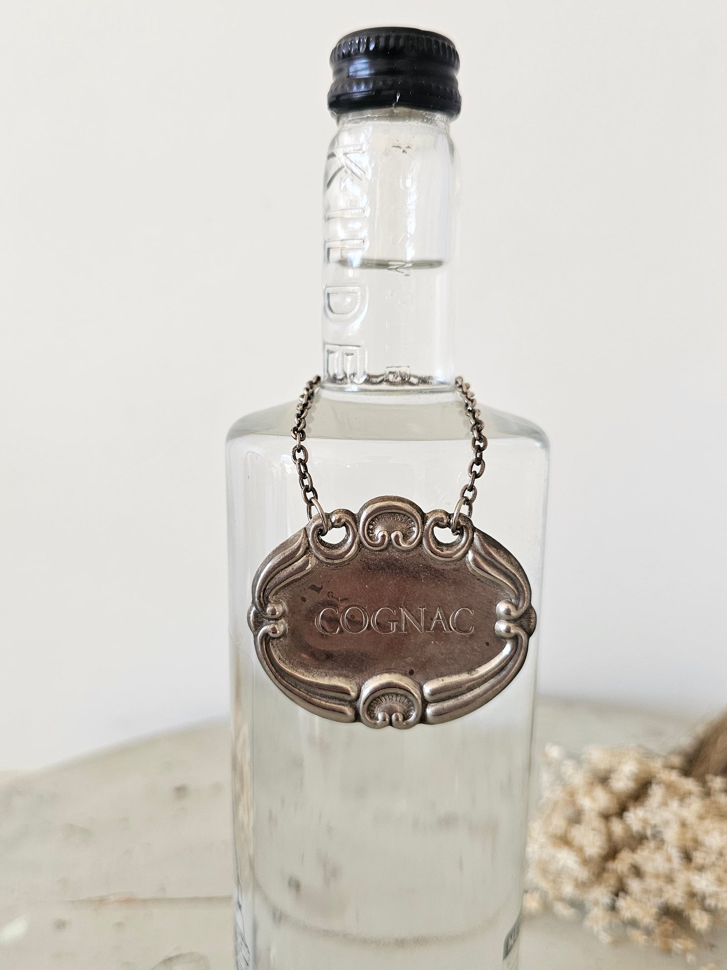 Vanha konjakkikyltti