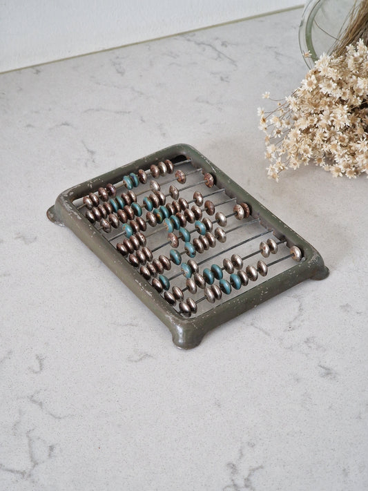 Bead board