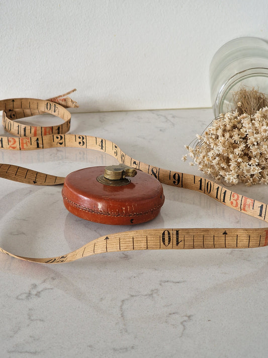 Tape measure