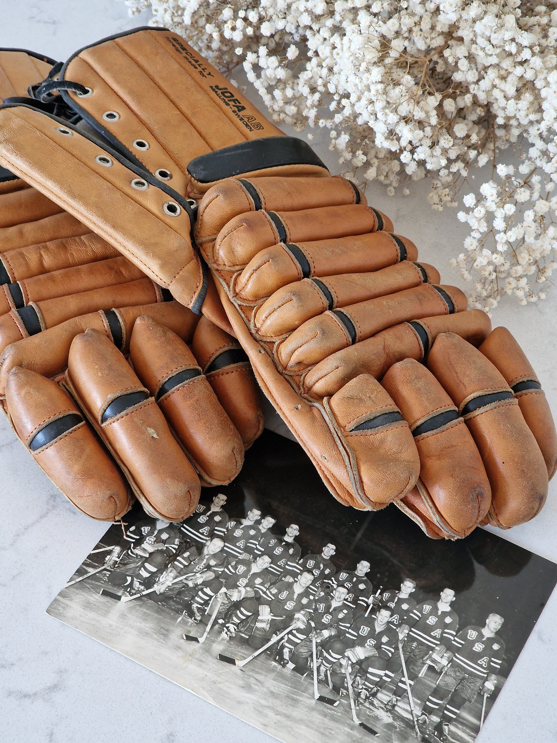 vintage hockey gear Jofa hockey gloves, 60s – Vintagetalli