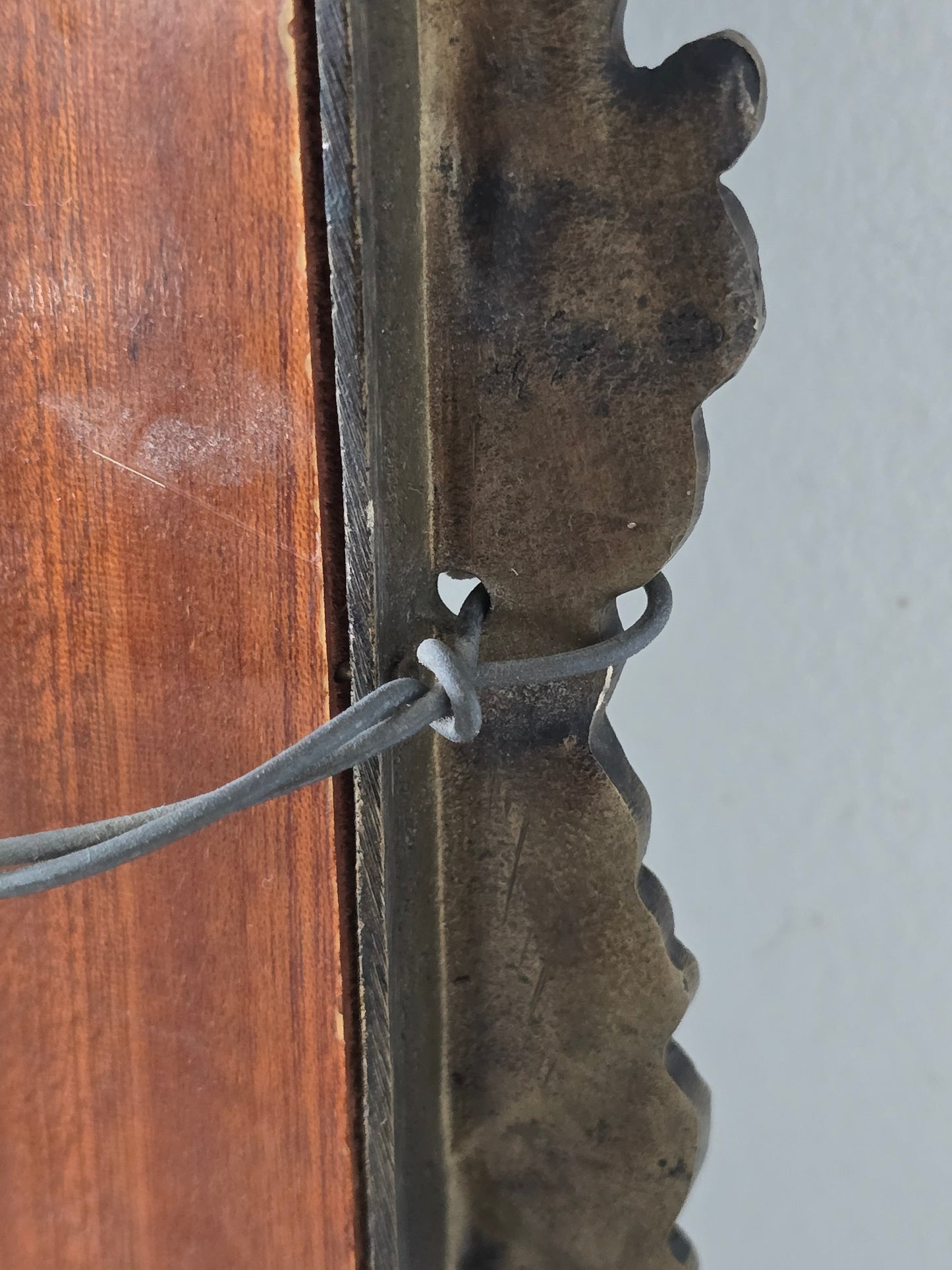 Simpukkakoristeinen seinäpeili