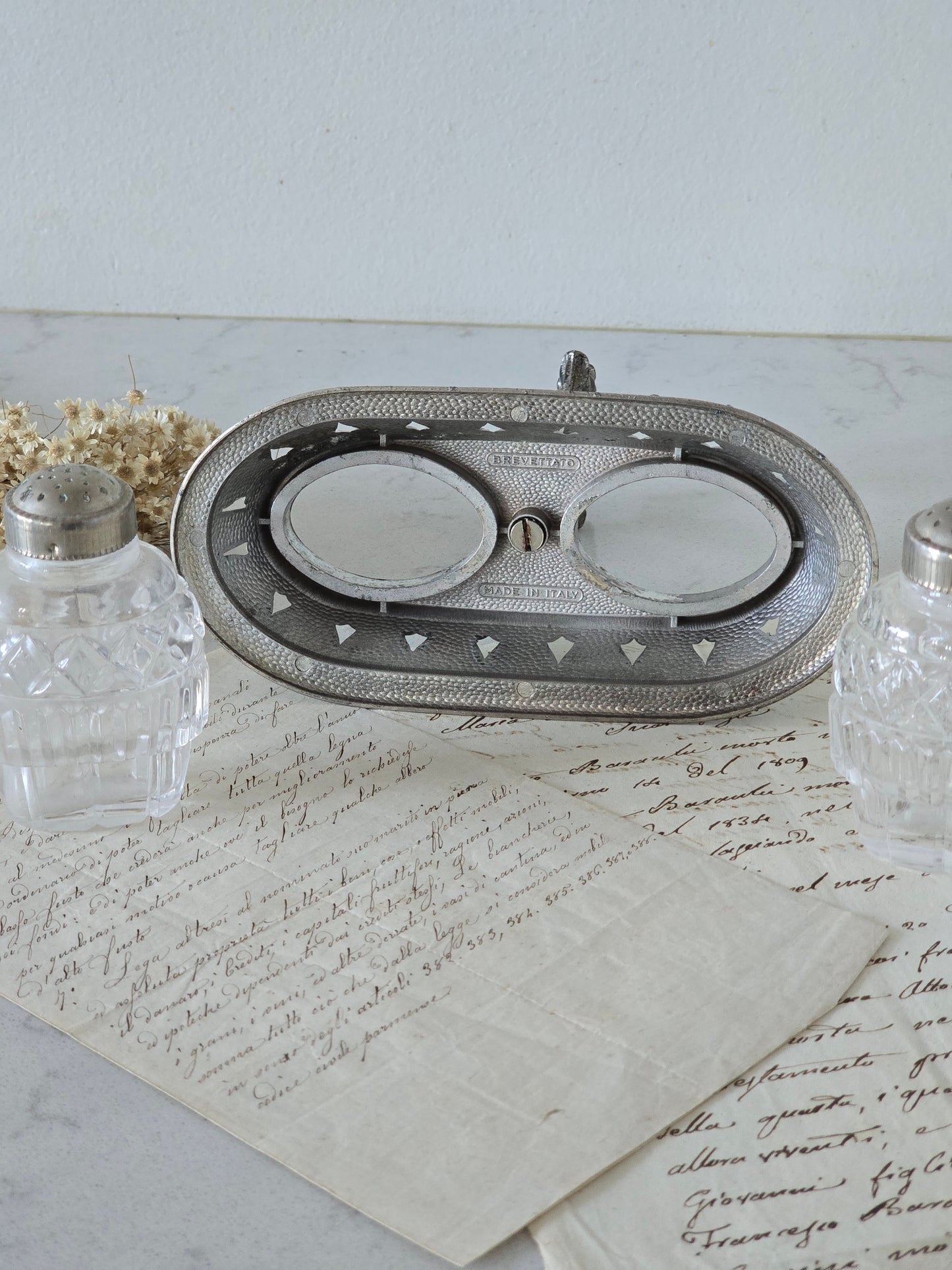 vanha italialainen vintage mausteikko