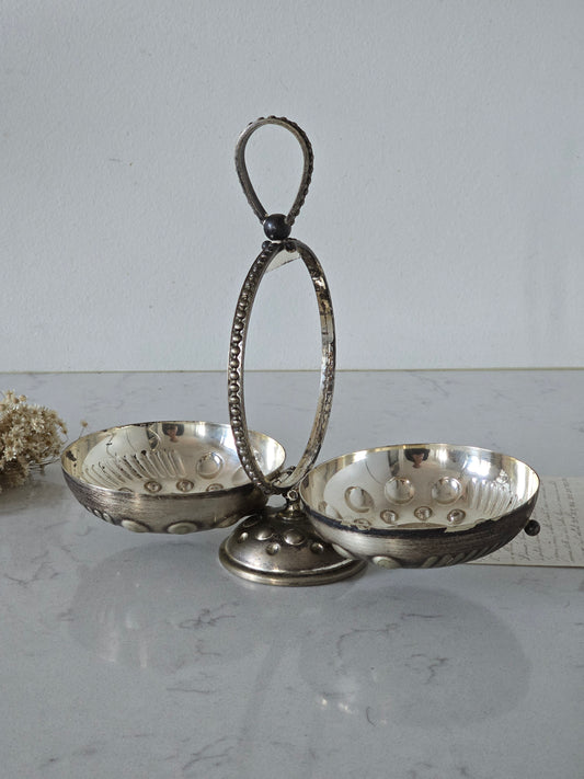 vanha jalallinen vintage keksirasia