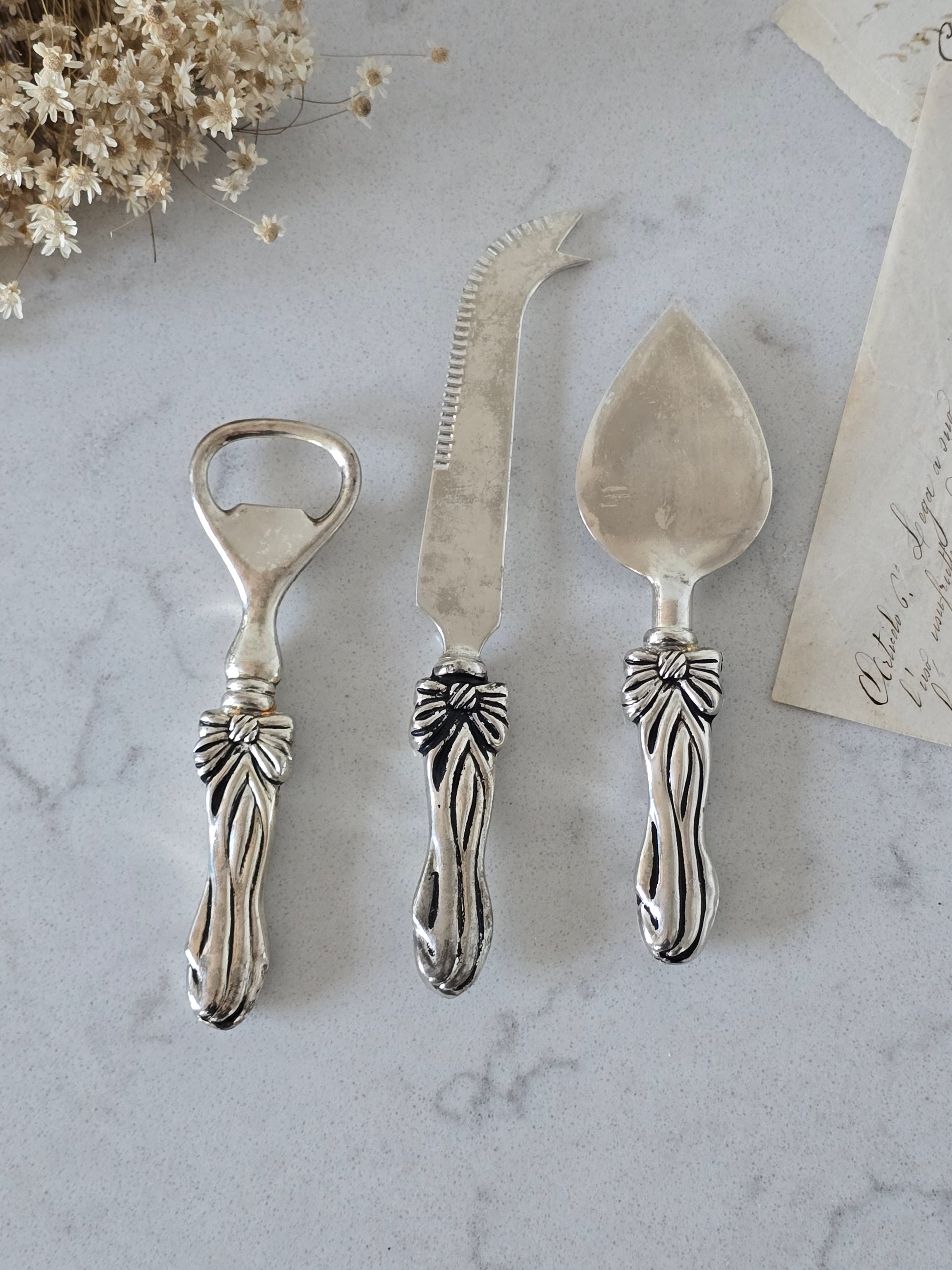 vintage juusto-ottimet ja pullonavaaja -setti