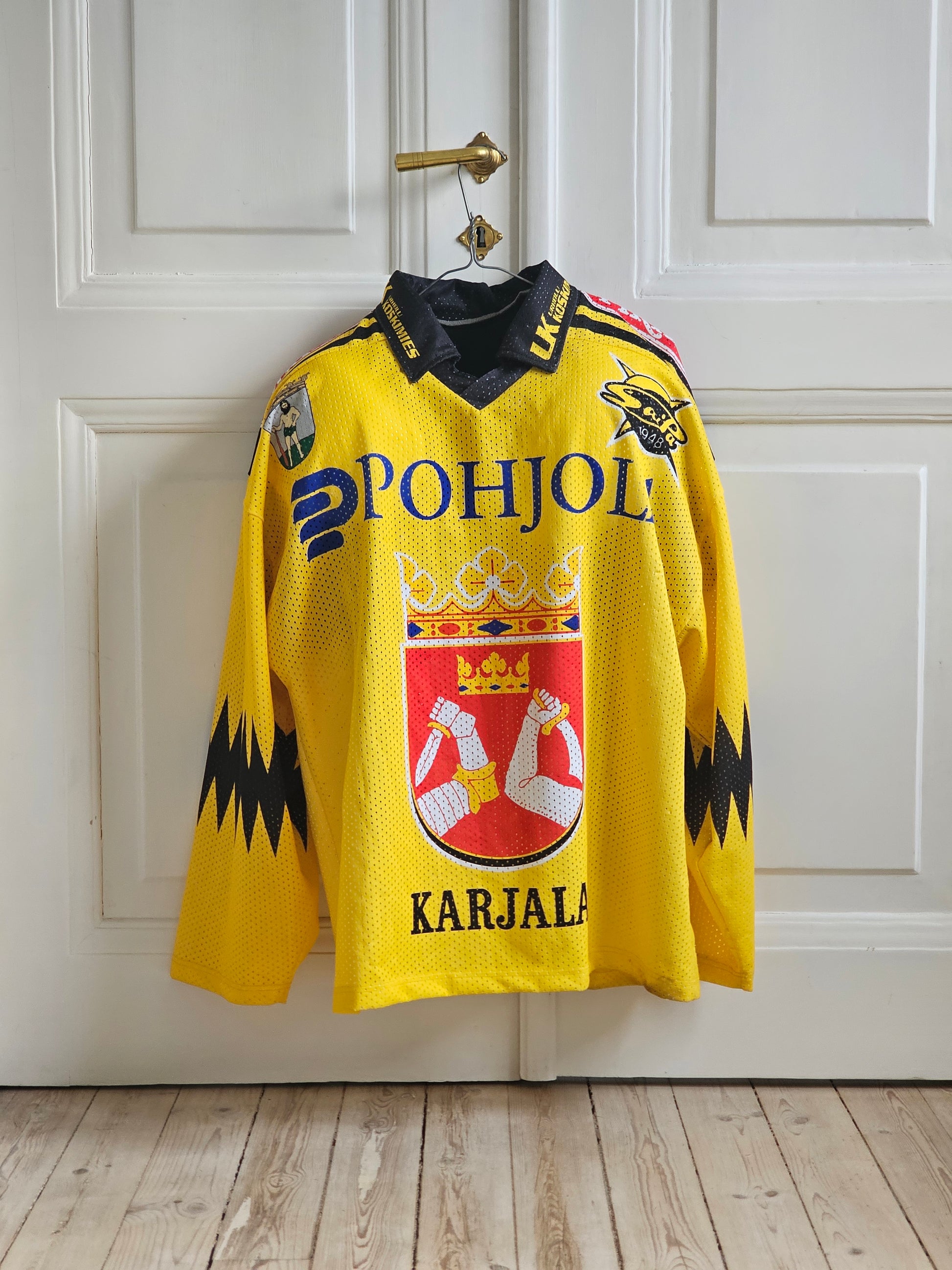 Saipa vintage fanipaita 90-luku