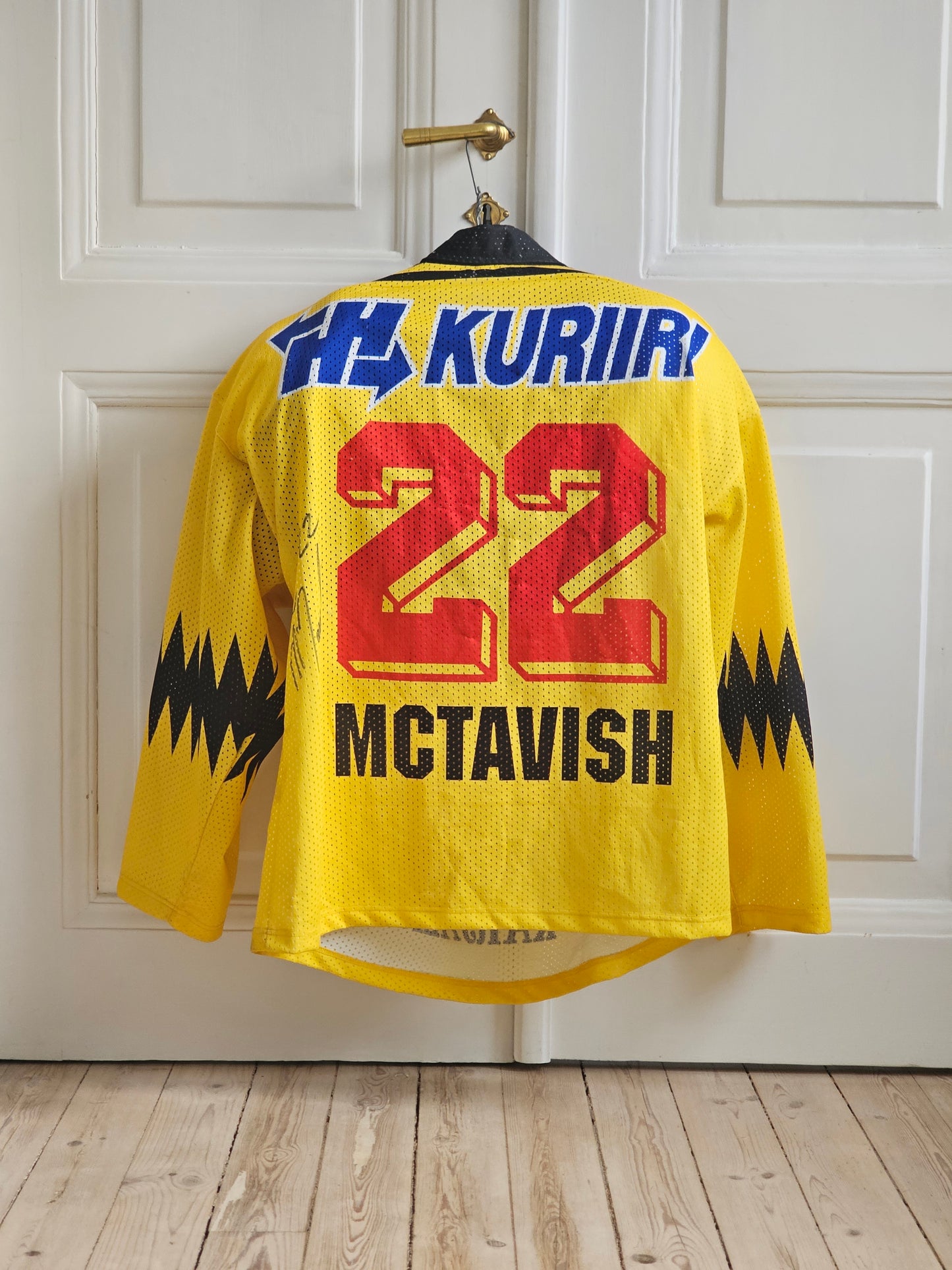 Saipan vintage fanipaita 90-luku McTavish