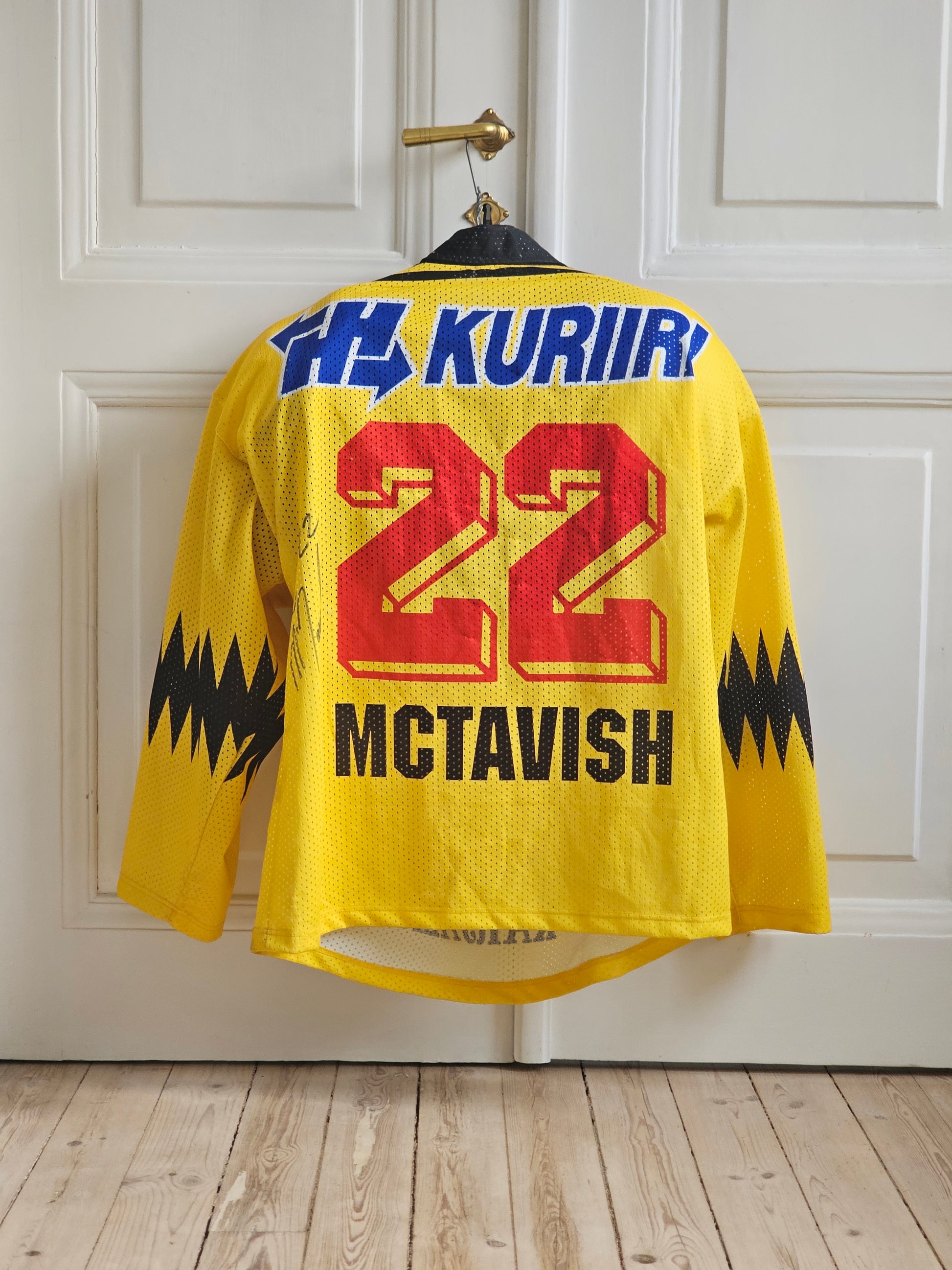 Saipan vintage fanipaita 90-luku McTavish