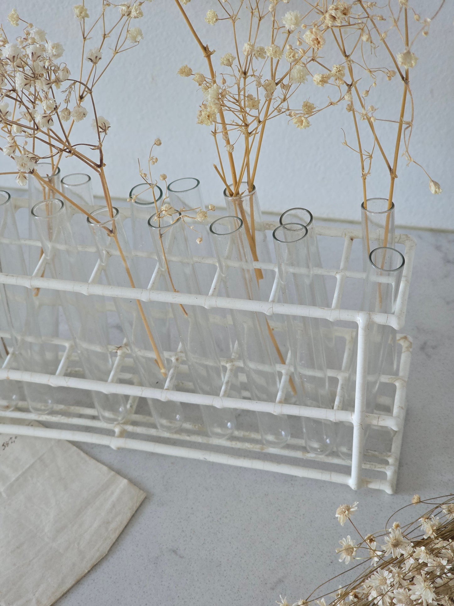 Vanha vintage koeputkiteline