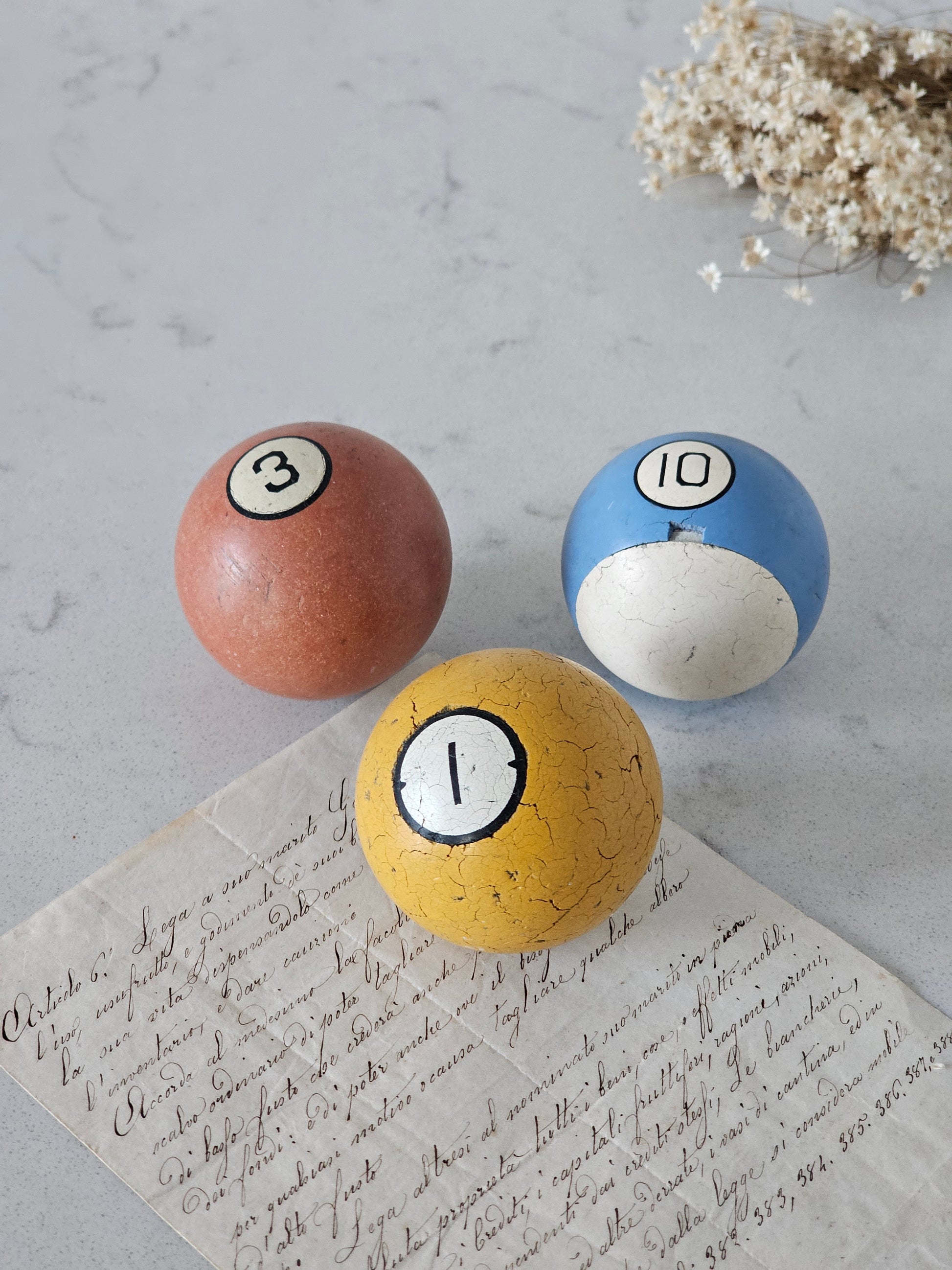 Vanhat biljardipallot