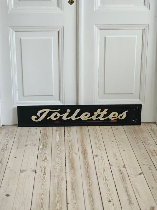 Vanha ranskalainen kyltti, toilettes