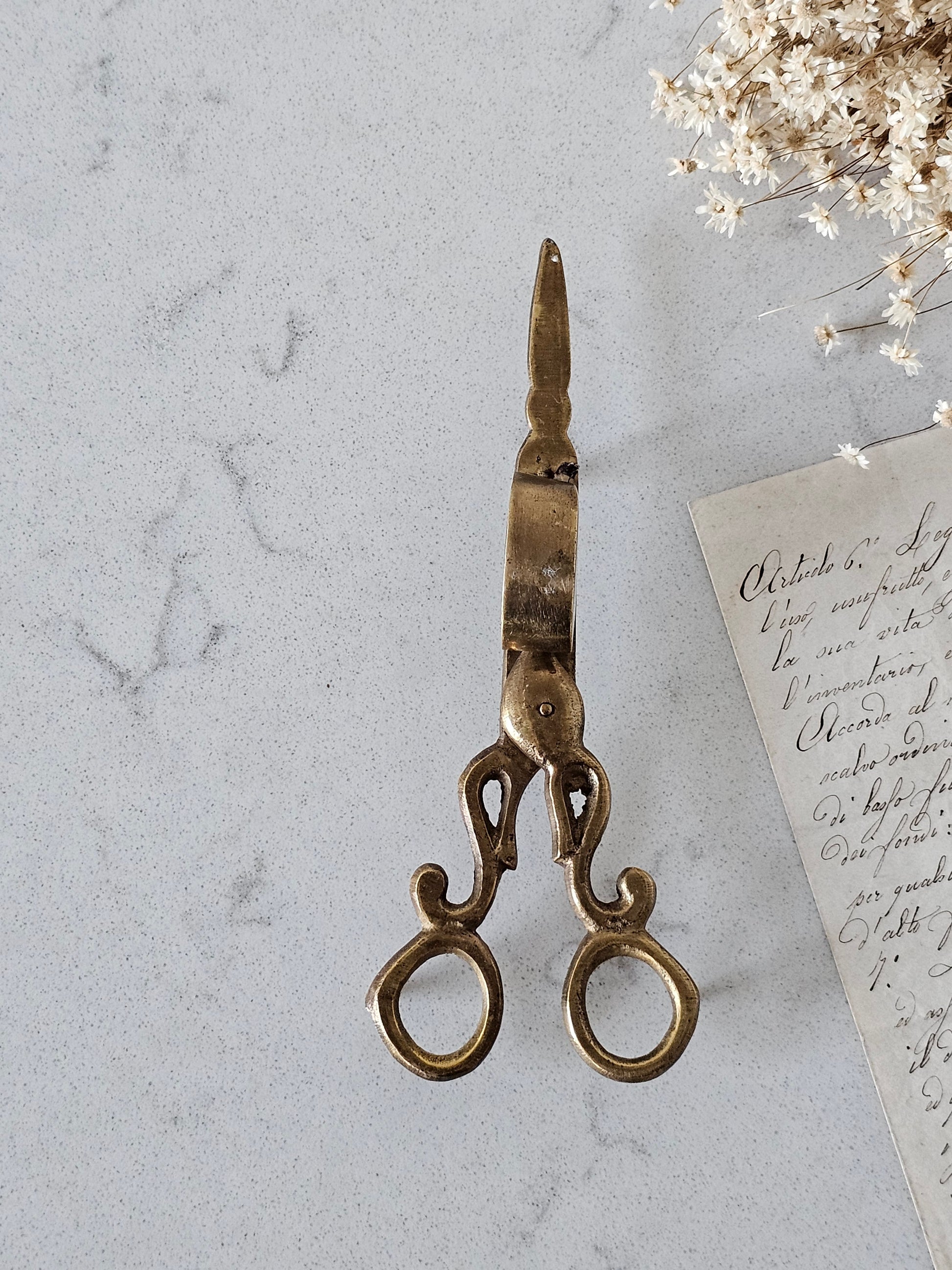 Vanhat kynttiläsakset