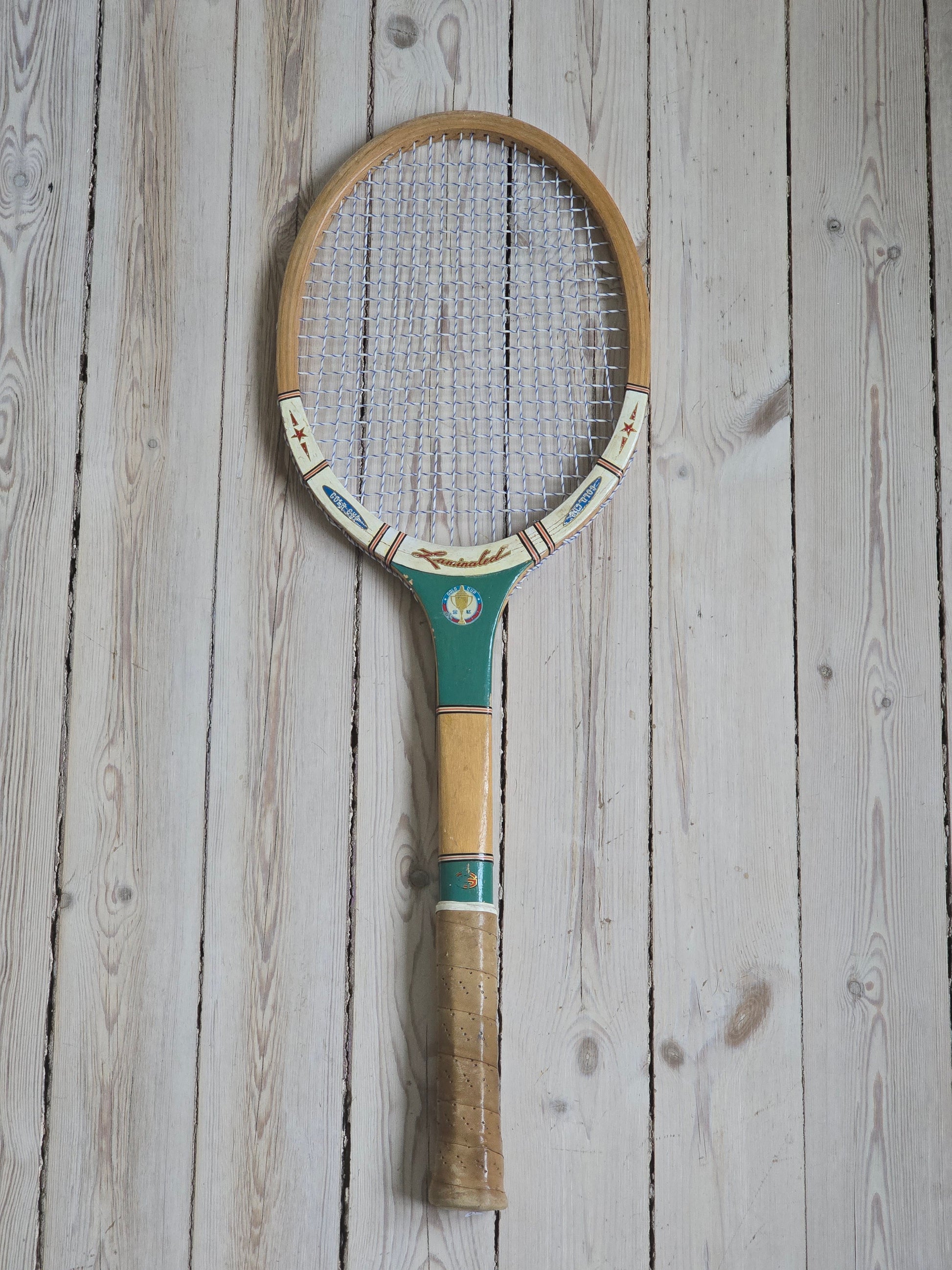 Gold cup vintage-tennismailat 1970-luvulta.