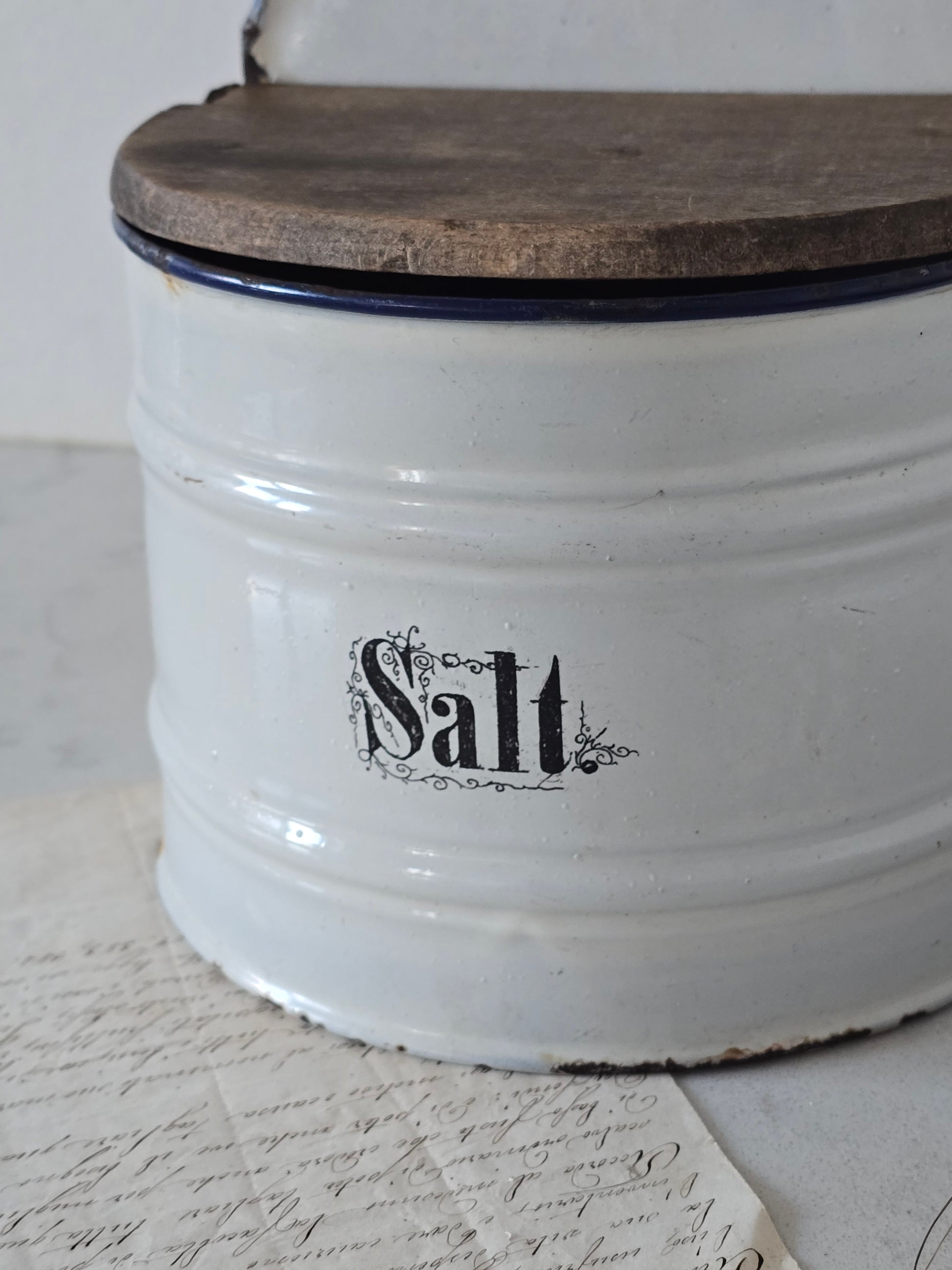 Vintage Suolasalkkari