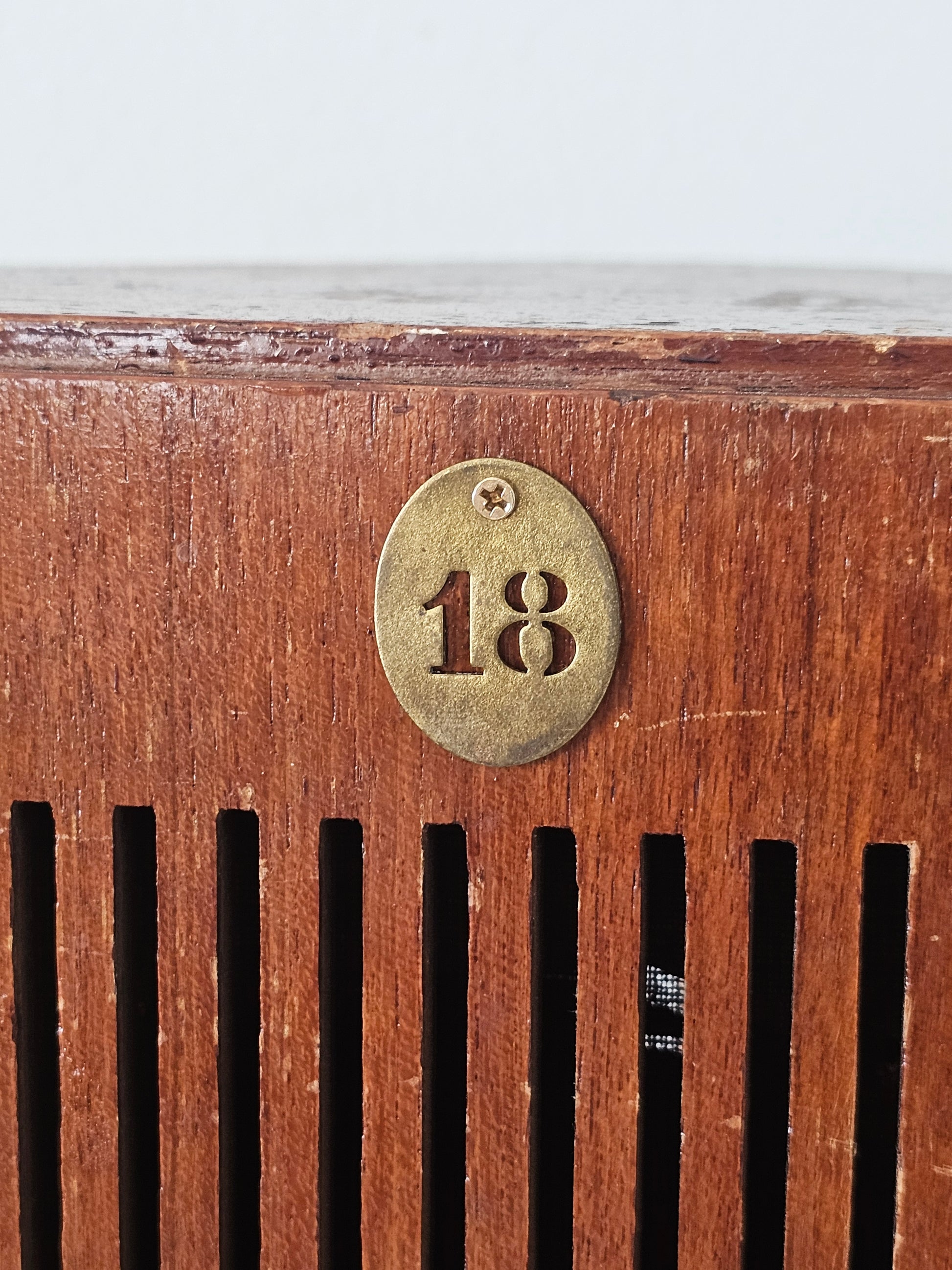 Vanha vintage kaiutin