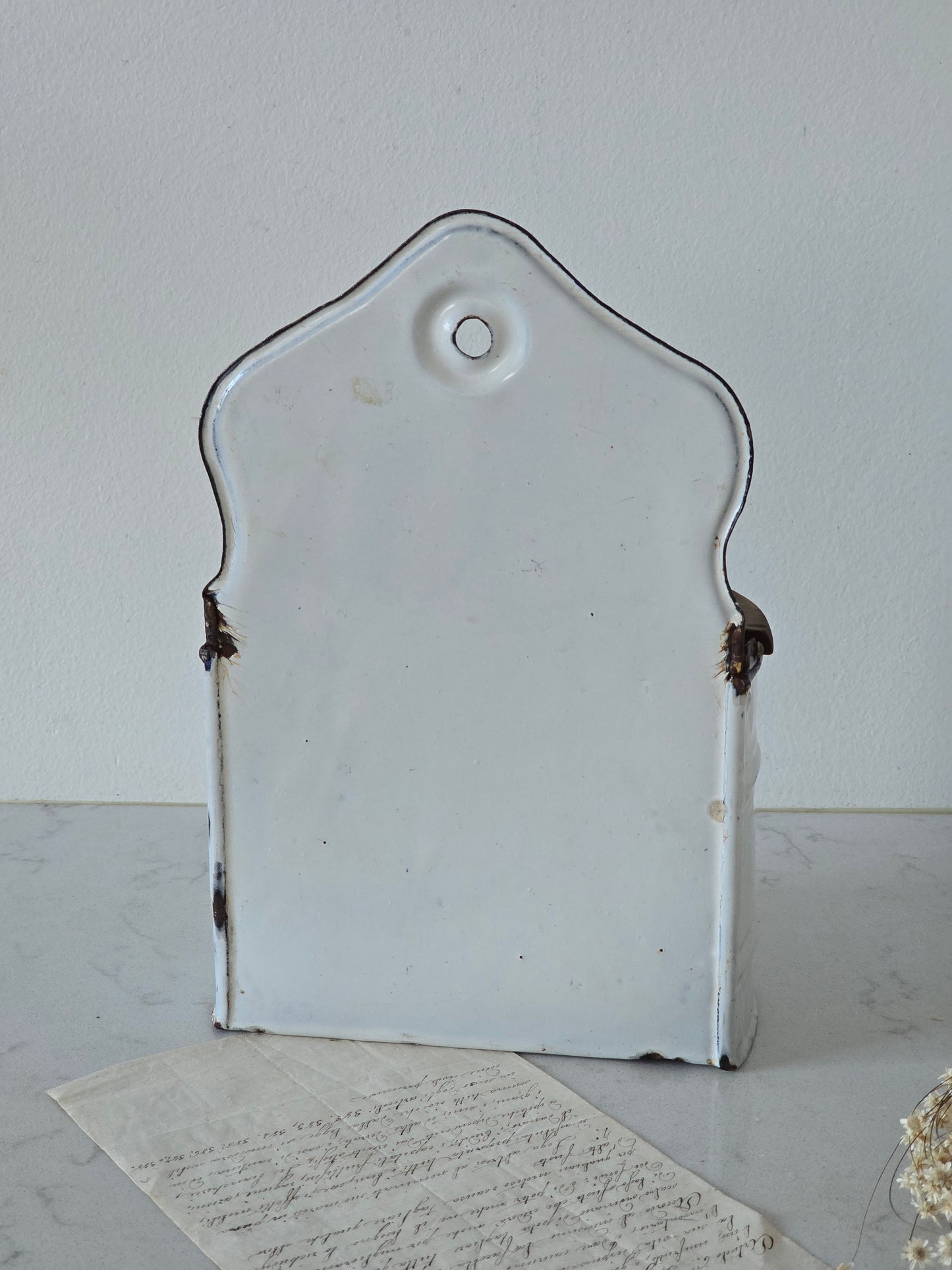 Emalinen suolasalkkari