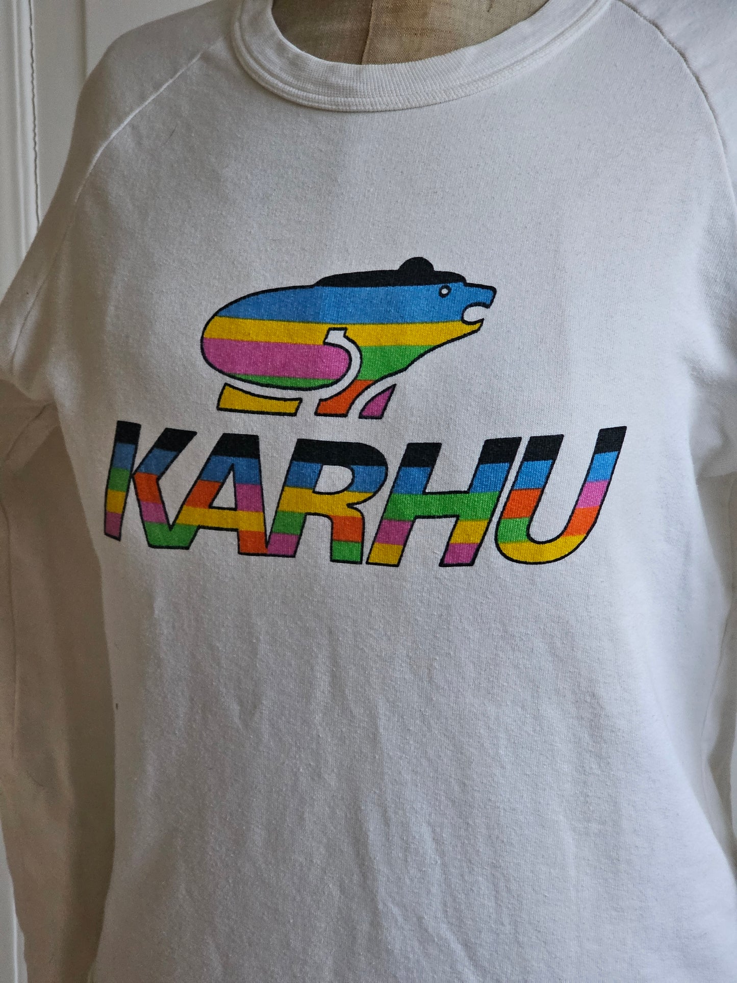 80's Karhu college