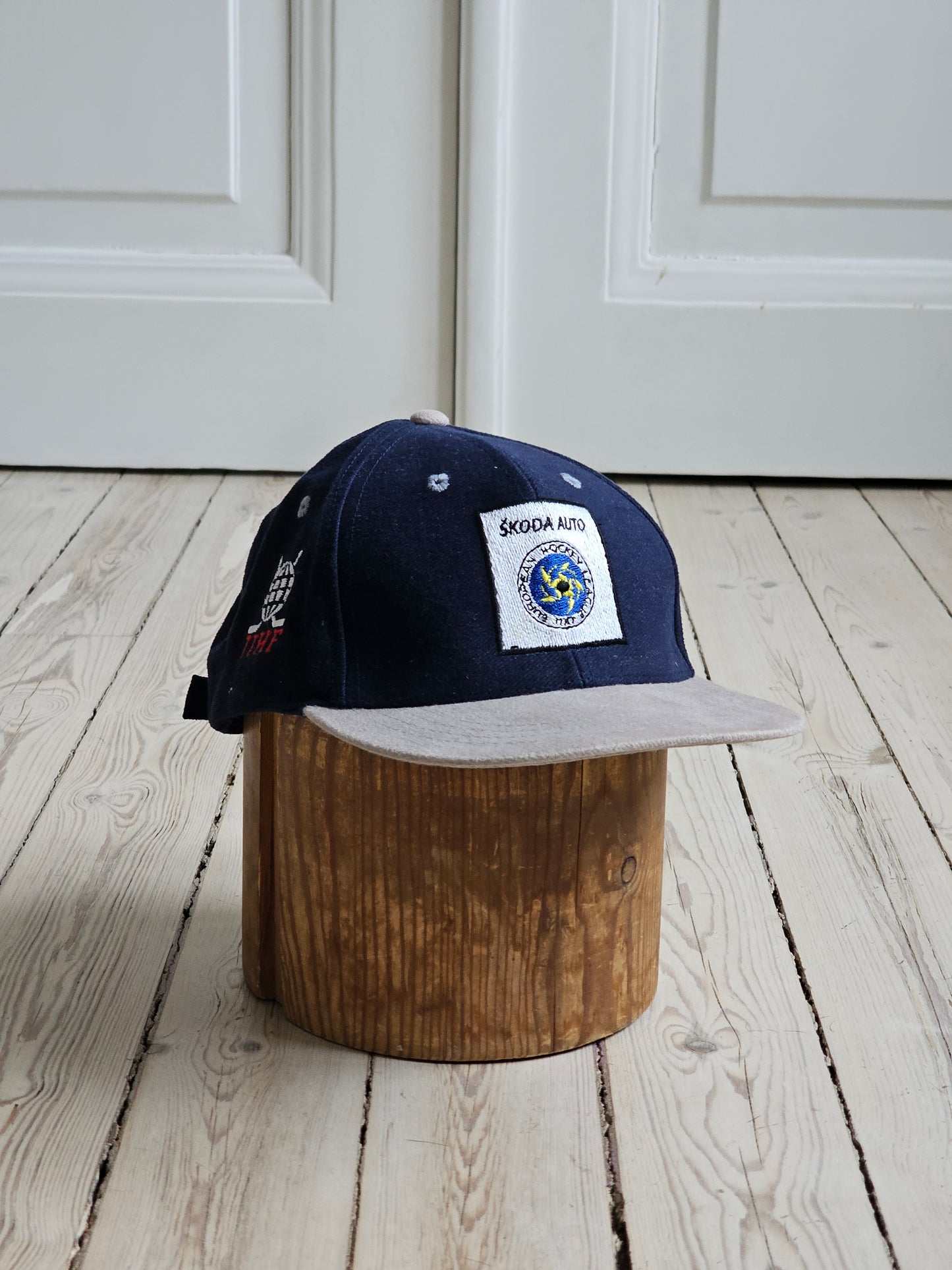 Vintage lippis Euro Hockey Tour 1998