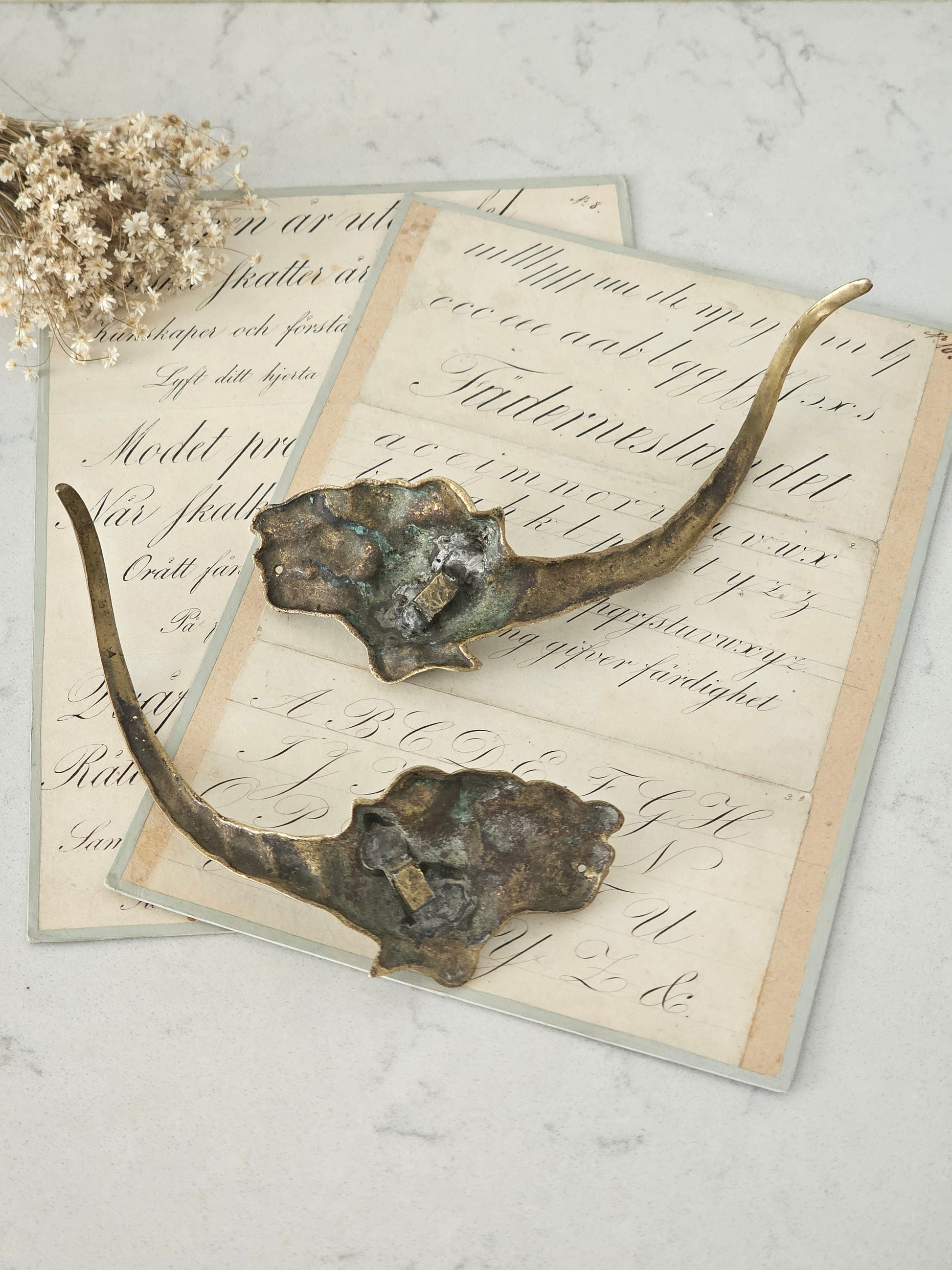 Messinkiset vintage verhopidikkeet / tamppikoukut