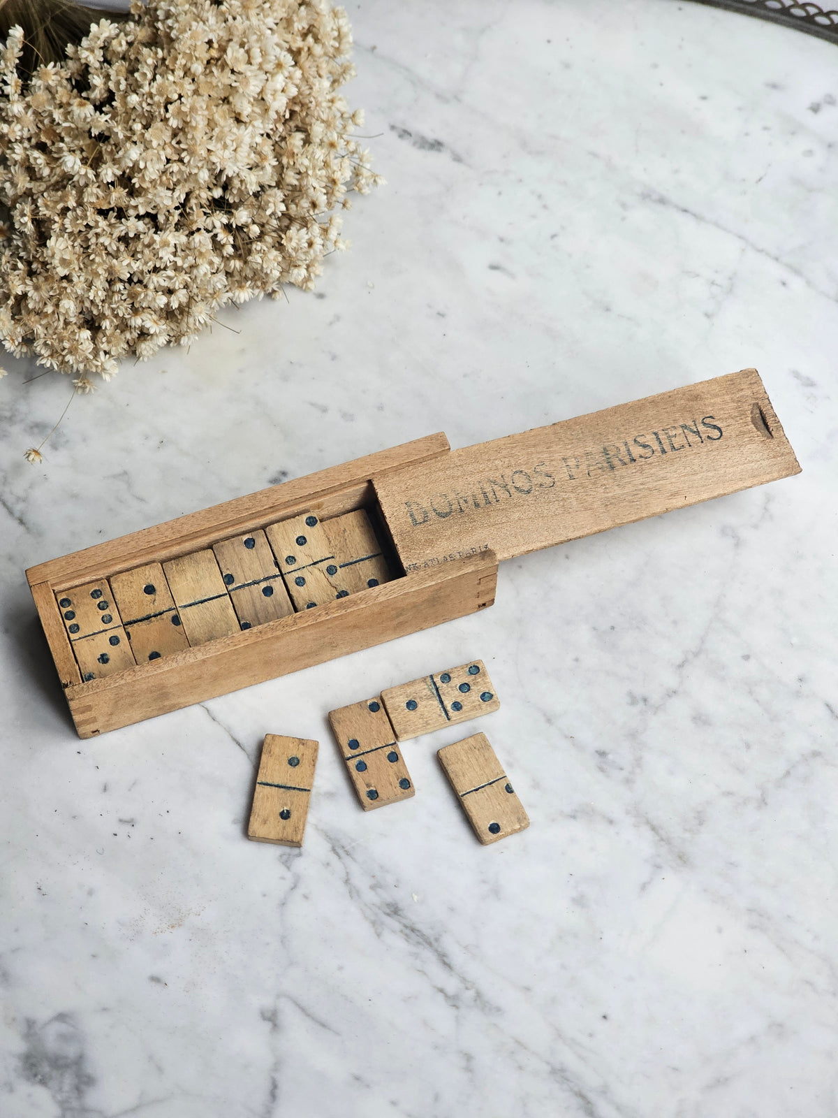 Domino Parisiens dominopeli
