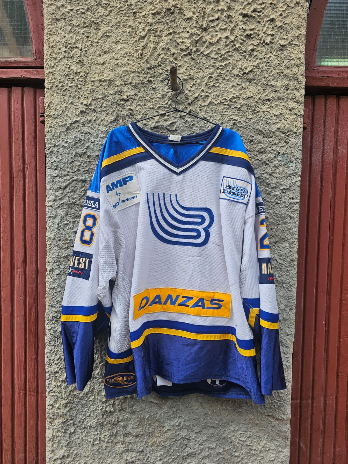 Espoo Blues GW pelipaita Jääskeläinen 00-01