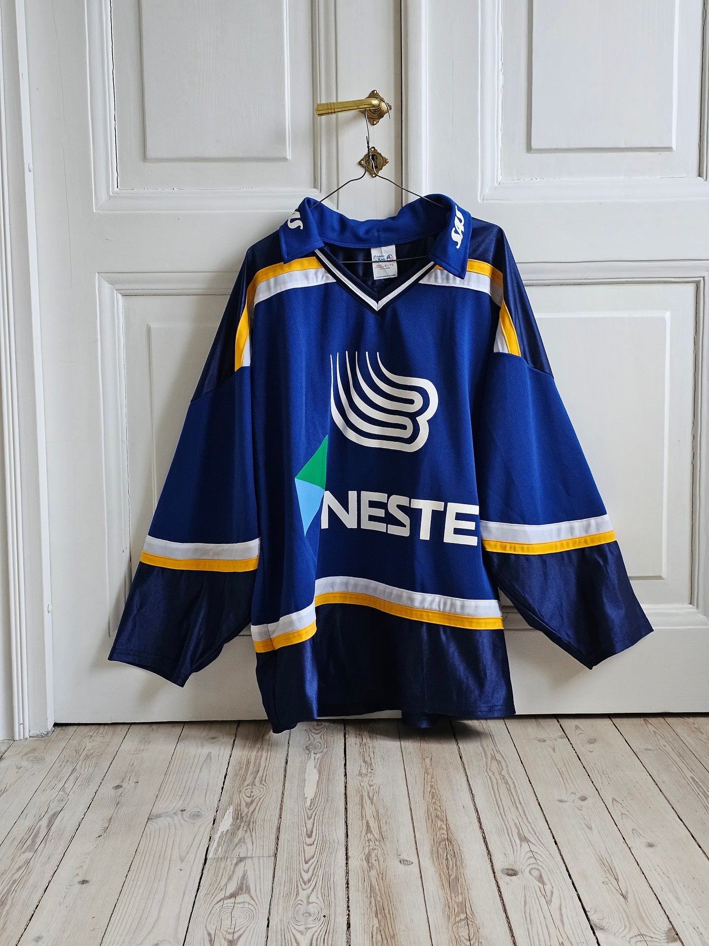 Espoo Blues vintage pelipaita