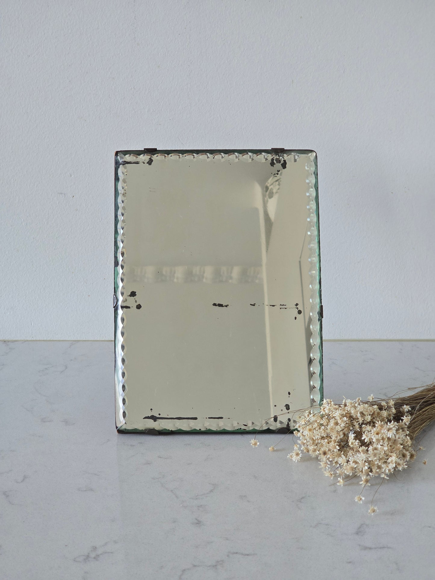 Fasettihiottu vintage pöytäpeili 