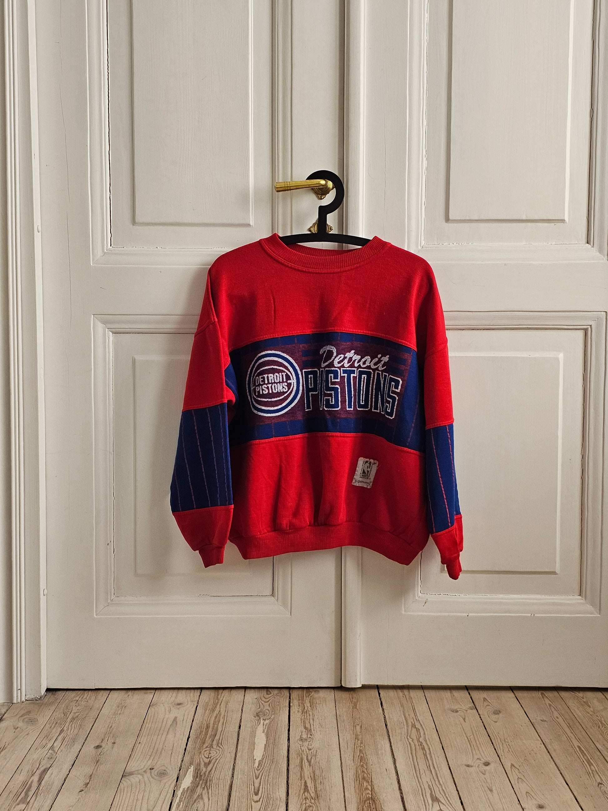 Detroit Pistons NBA 90's vintage college