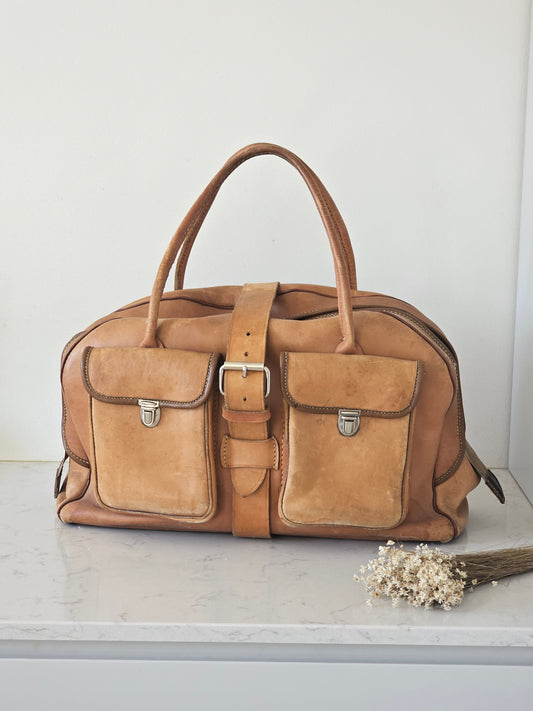 Nahkainen vintagelaukku weekend bag