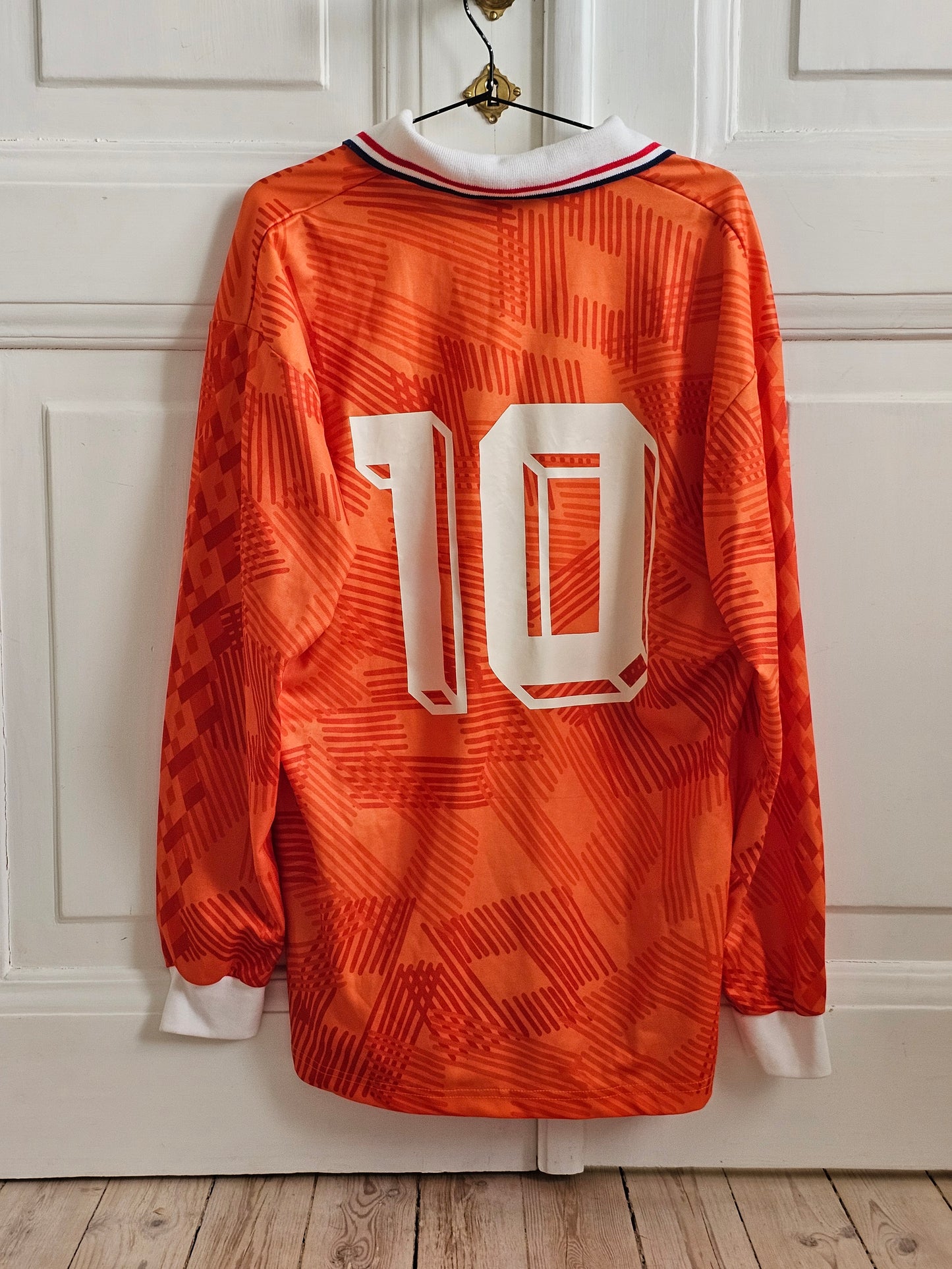 Hollanti fanipaita Bergkamp 93-94