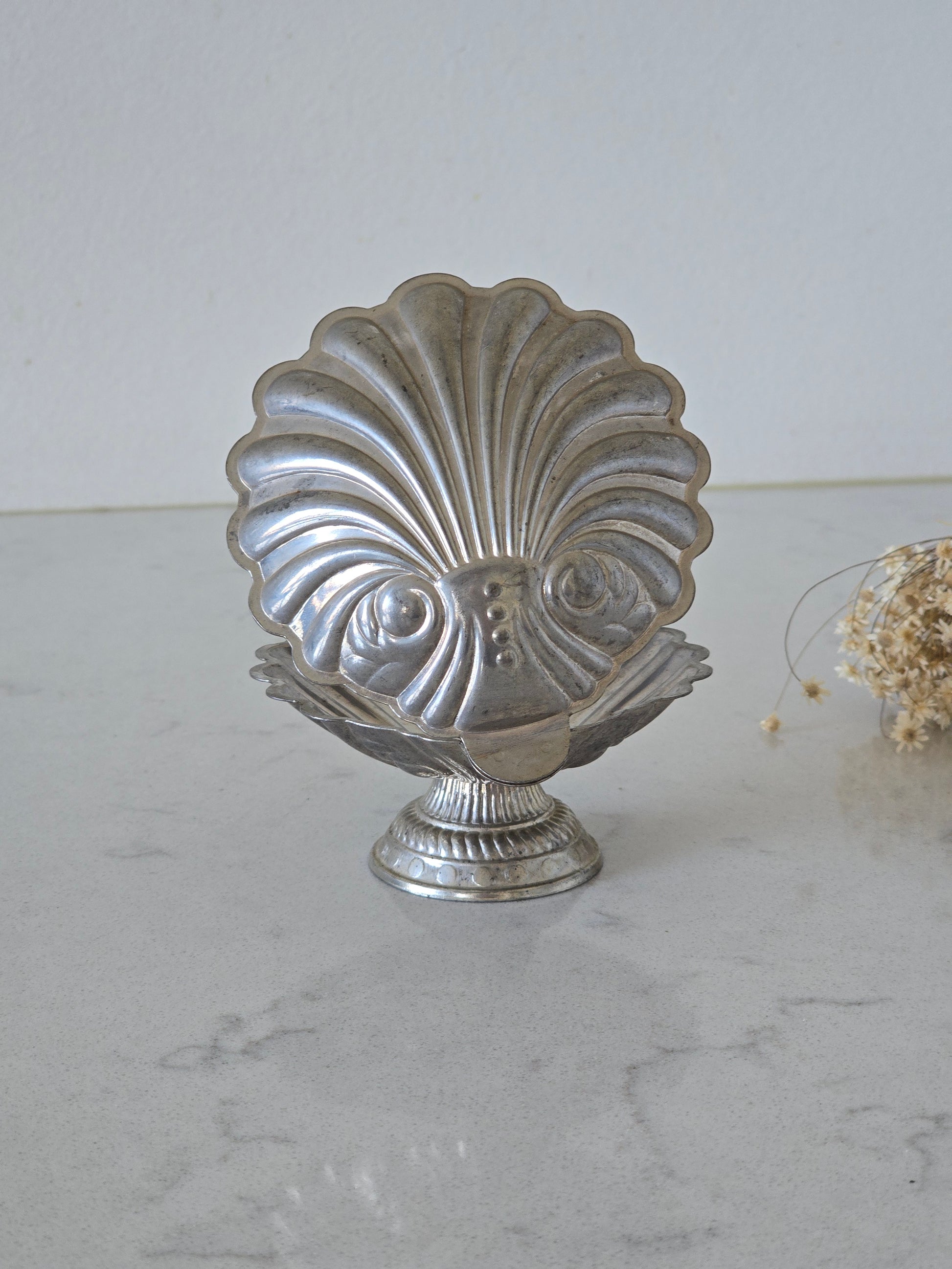  vanha vintage simpukka-rasia koruille