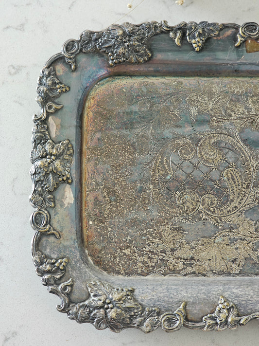 Koristeellinen tarjotin