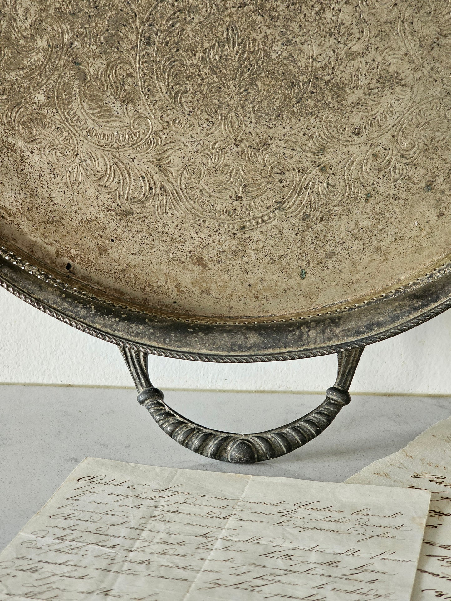 Italialainen iso vintage tarjotin