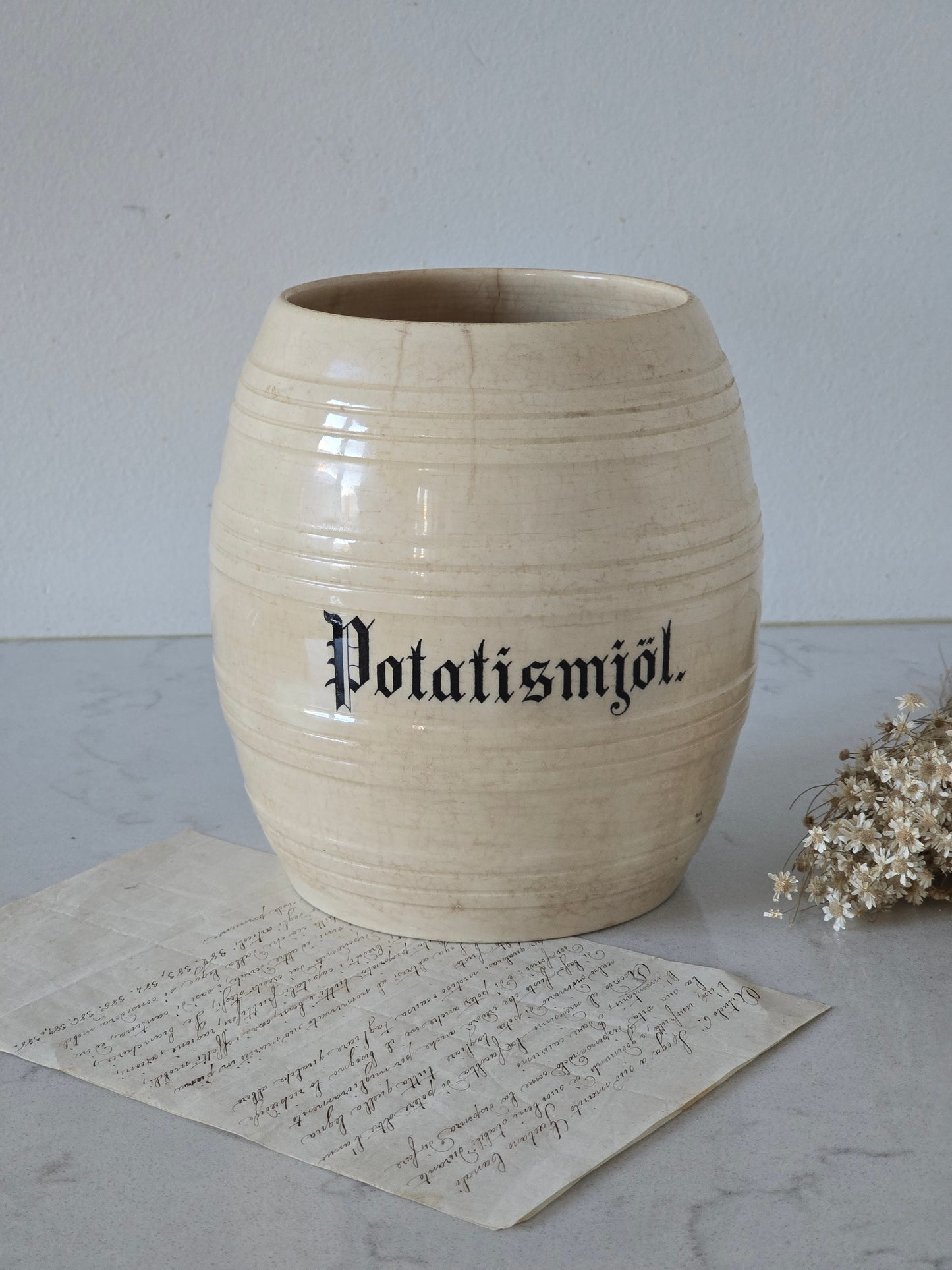 Antiikki Arabia jauhopurkki