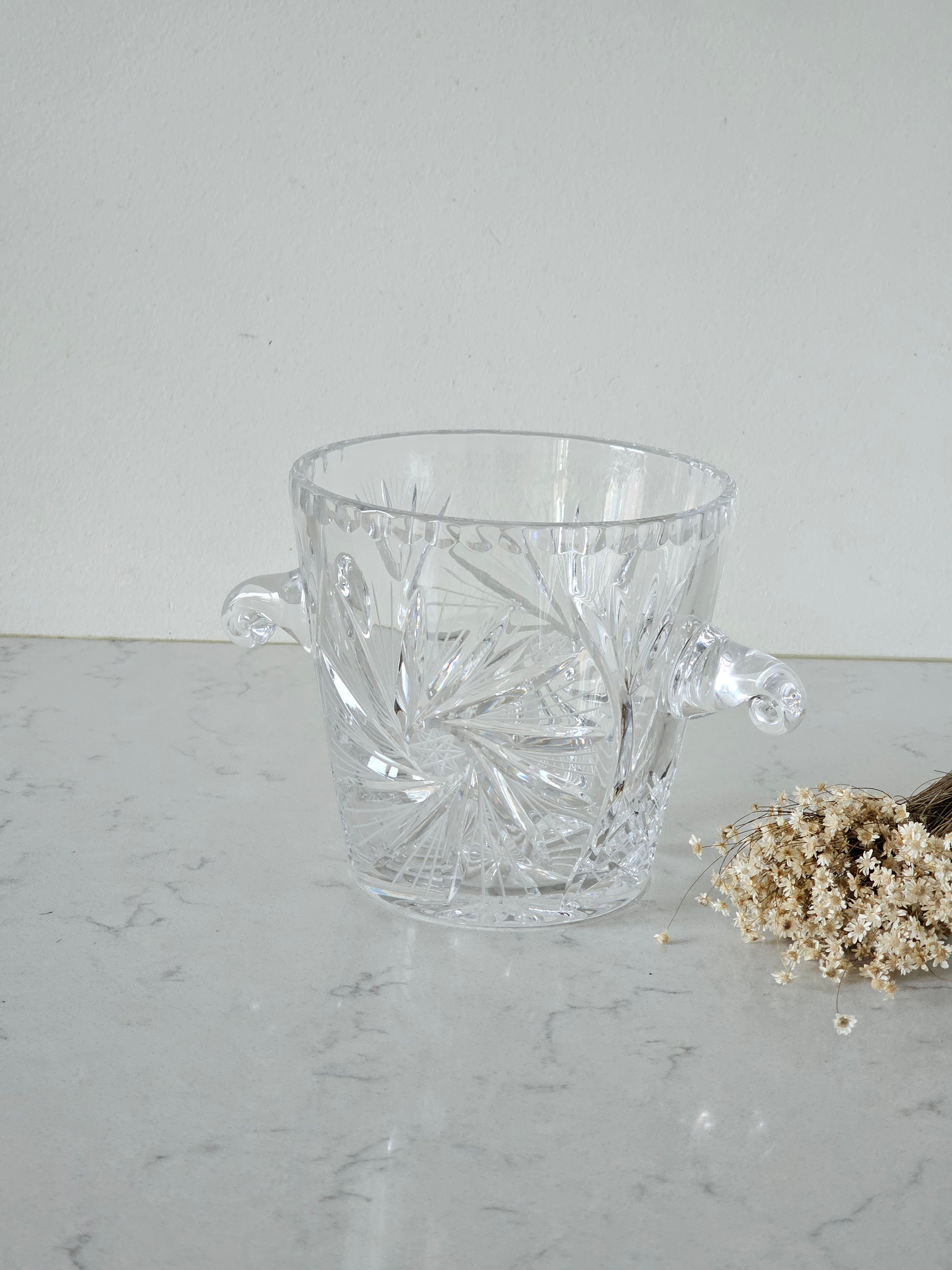 vintage viinisyyläri