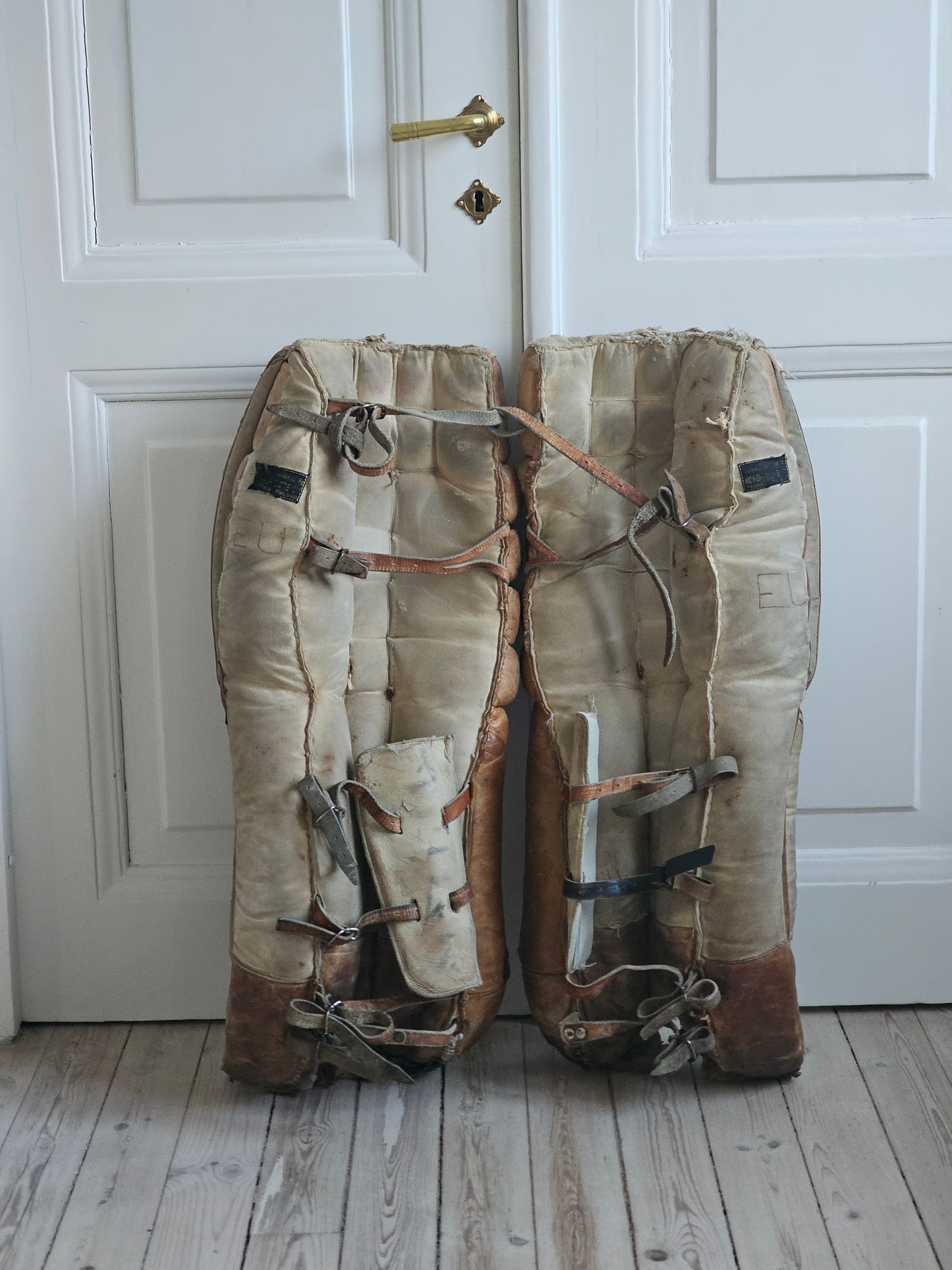 Koho maalivahdin suojat 1970-luku