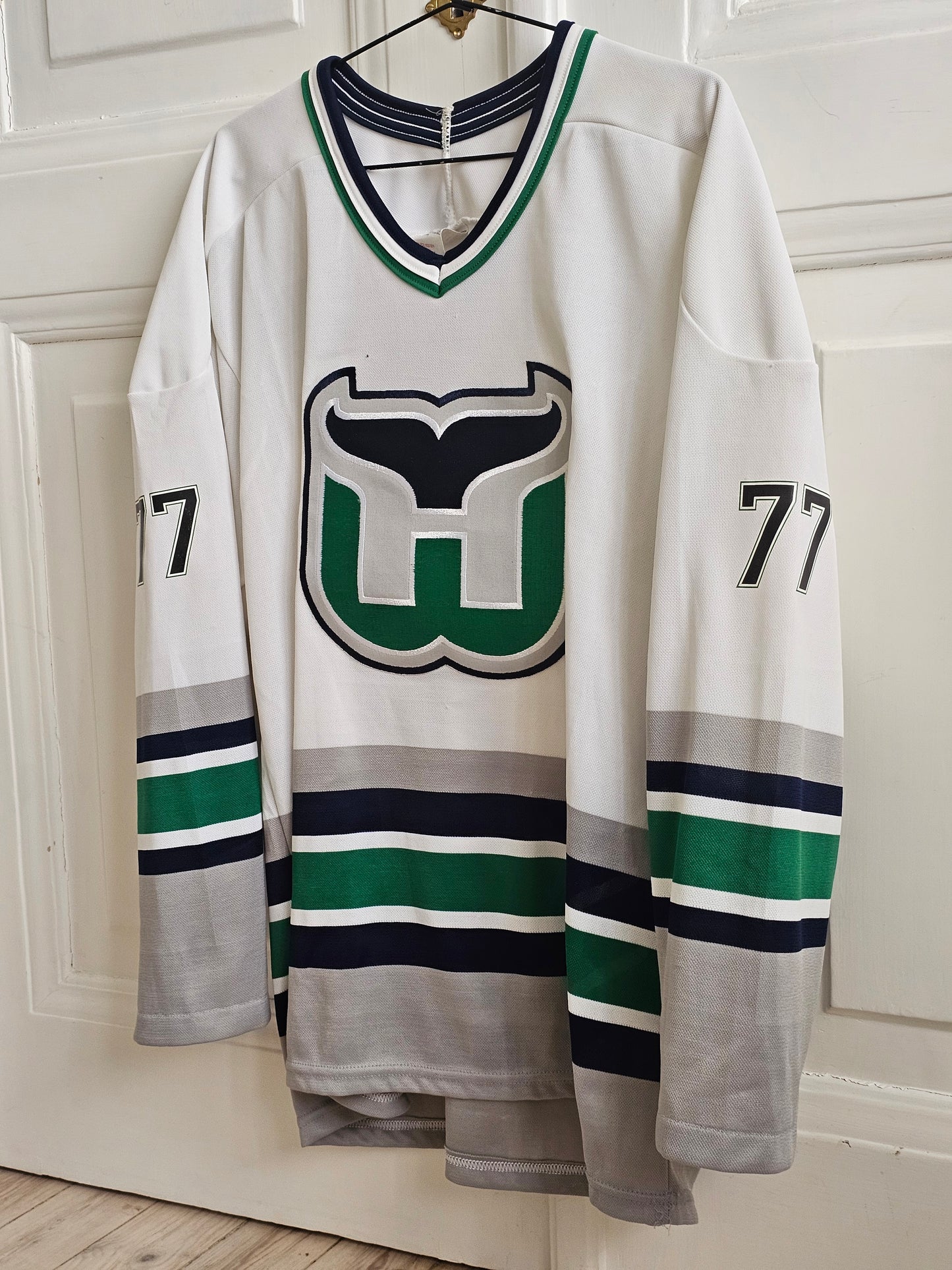 Hartford Whalers fanipaita Coffey 95-96