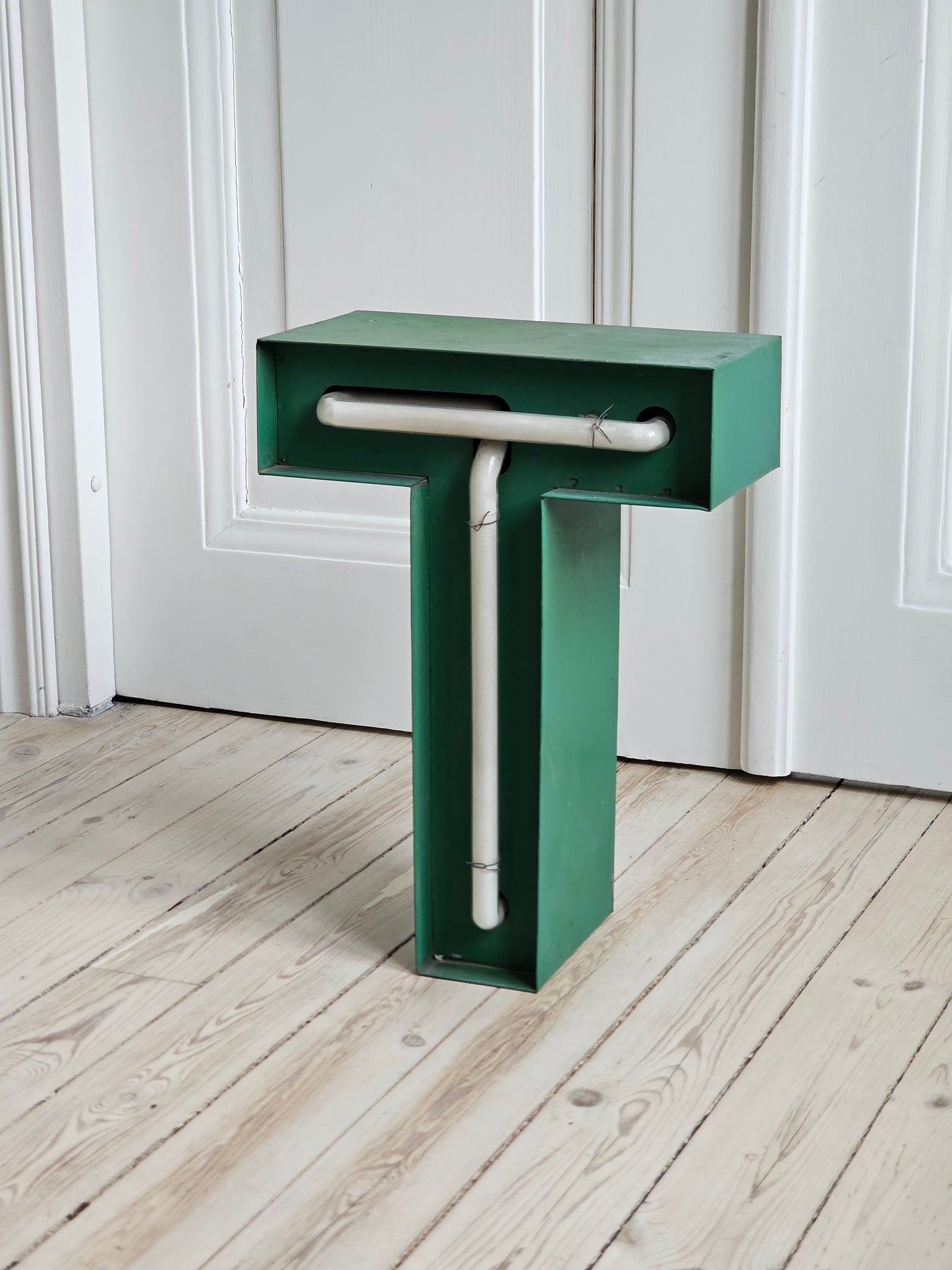  Vanha neon vintage valokirjain