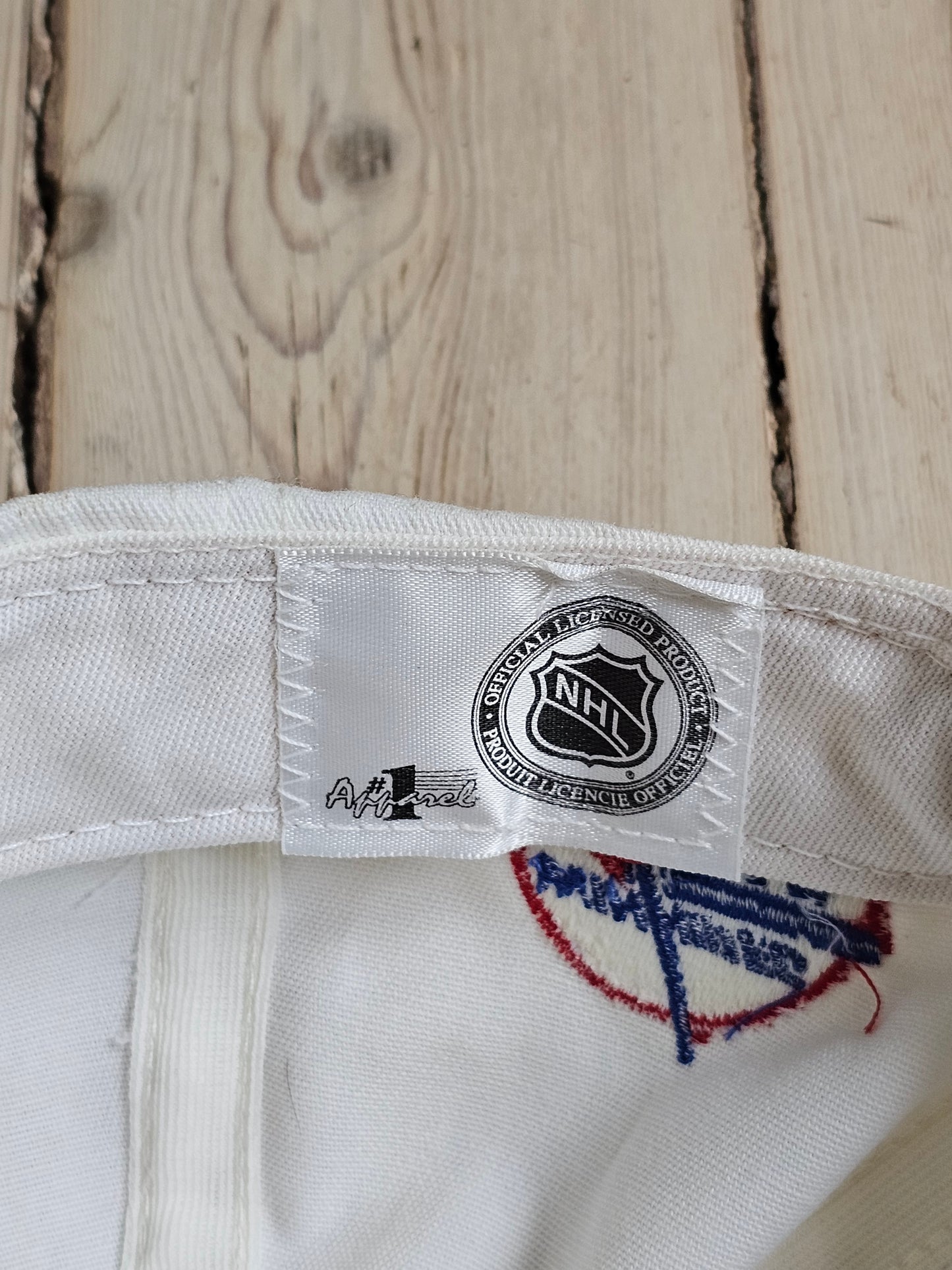 Winnipeg Jets lippis 90's