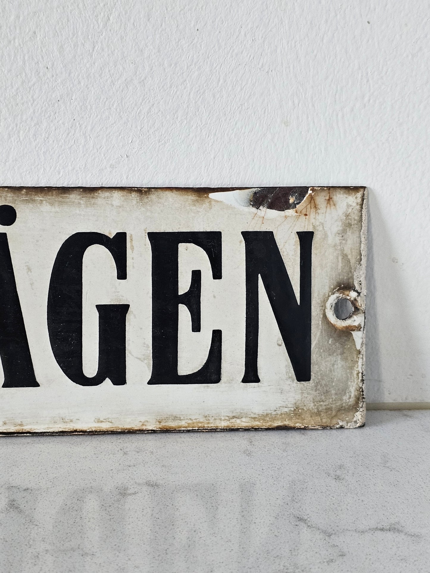 Mannerheimintie emalikyltti